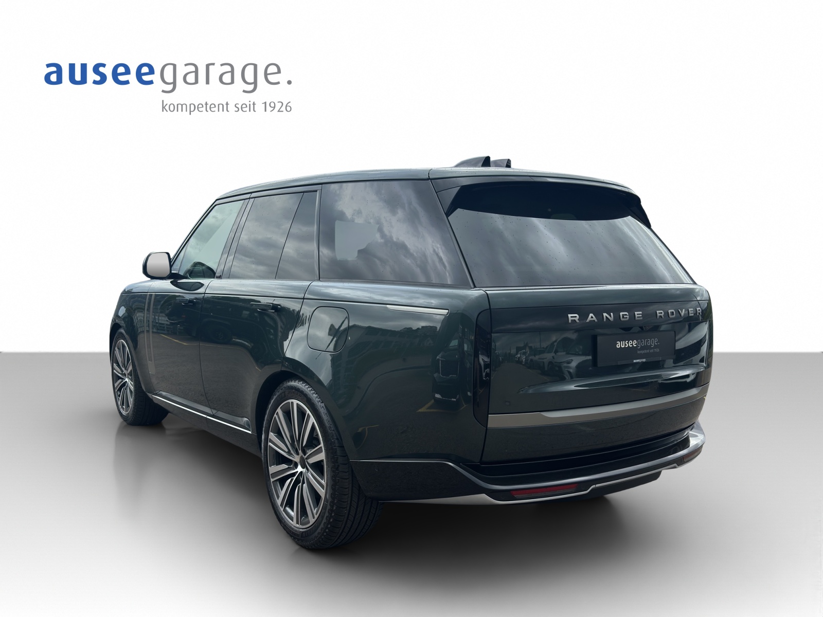 LAND ROVER Range Rover 3.0 I6 P460e HSE-showroom-element-2