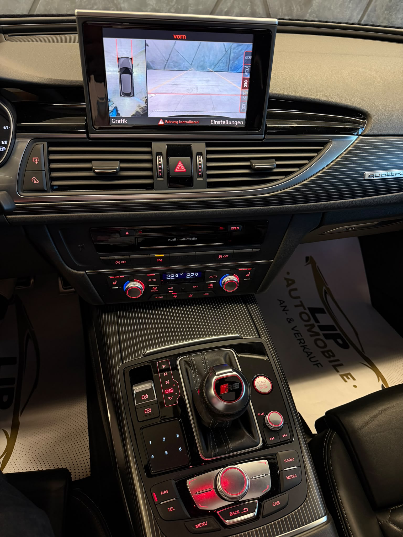 AUDI RS6 Avant 4.0 TFSI V8 performance quattro-image-11