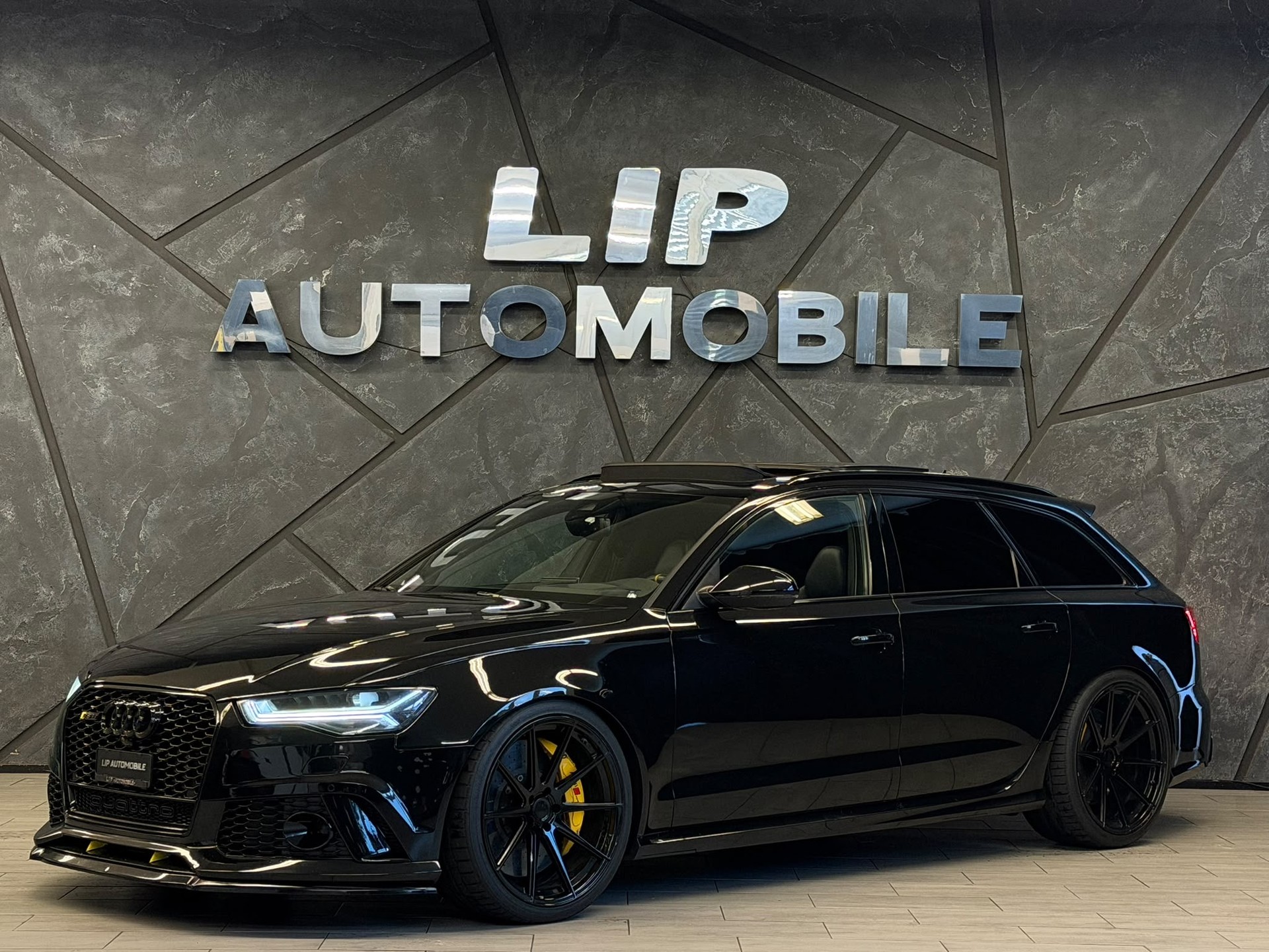 AUDI RS6 Avant 4.0 TFSI V8 performance quattro