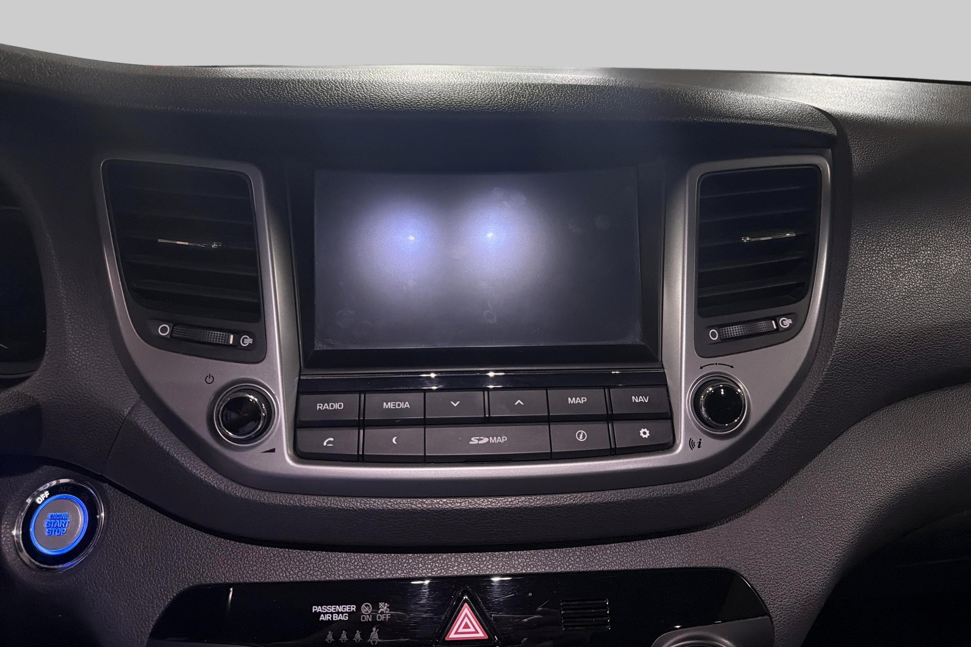 HYUNDAI Tucson 2.0 CRDI Vertex 4WD Automatic-image-11