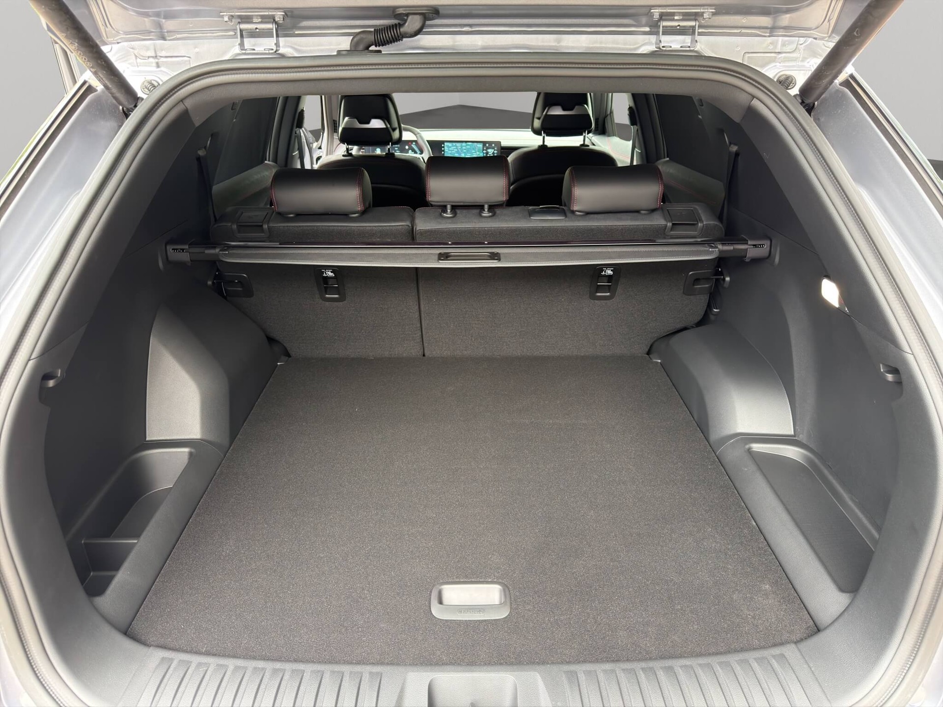 KGM-SsangYong Actyon 1.5 T-Gdi Hybrid Titanium-image-10
