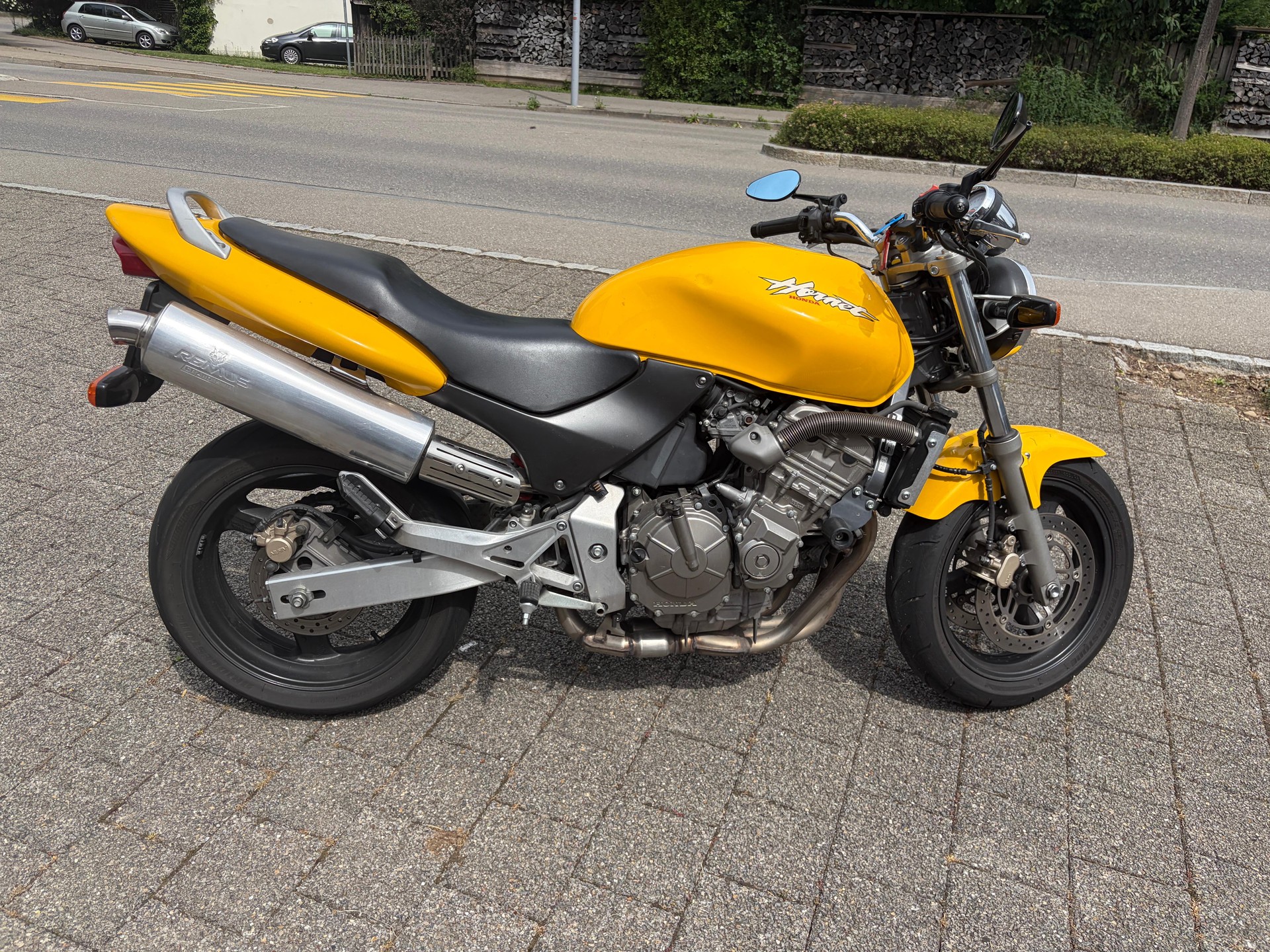 HONDA CB 600 F Hornet-image-5