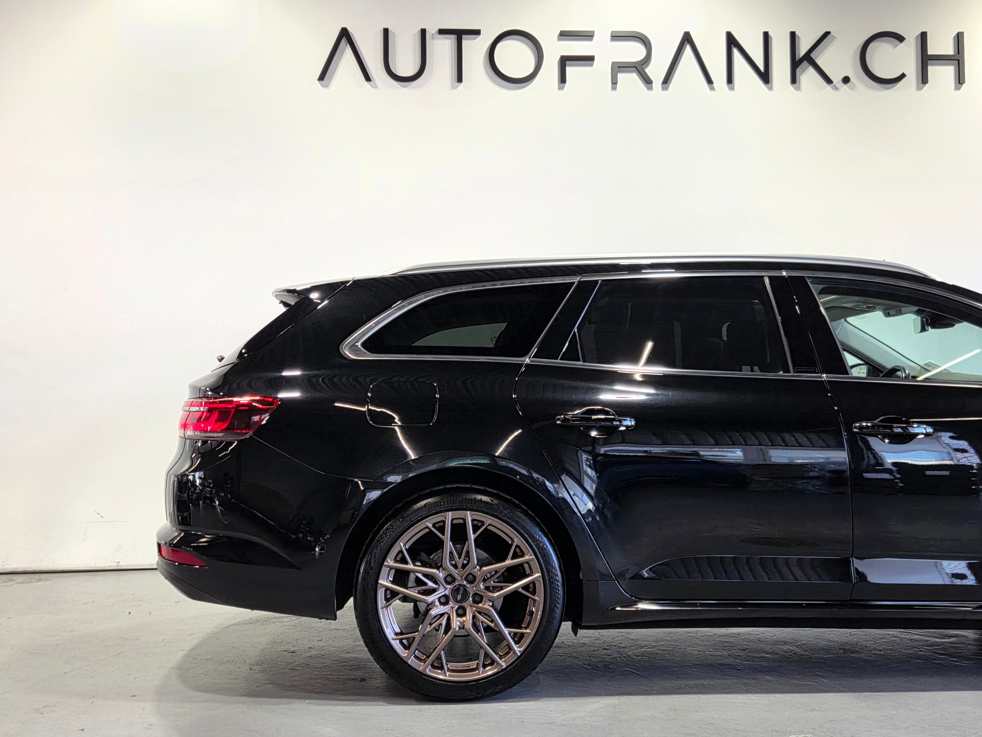 RENAULT Talisman Grandtour 1.8 TCe Initiale EDC-image-20