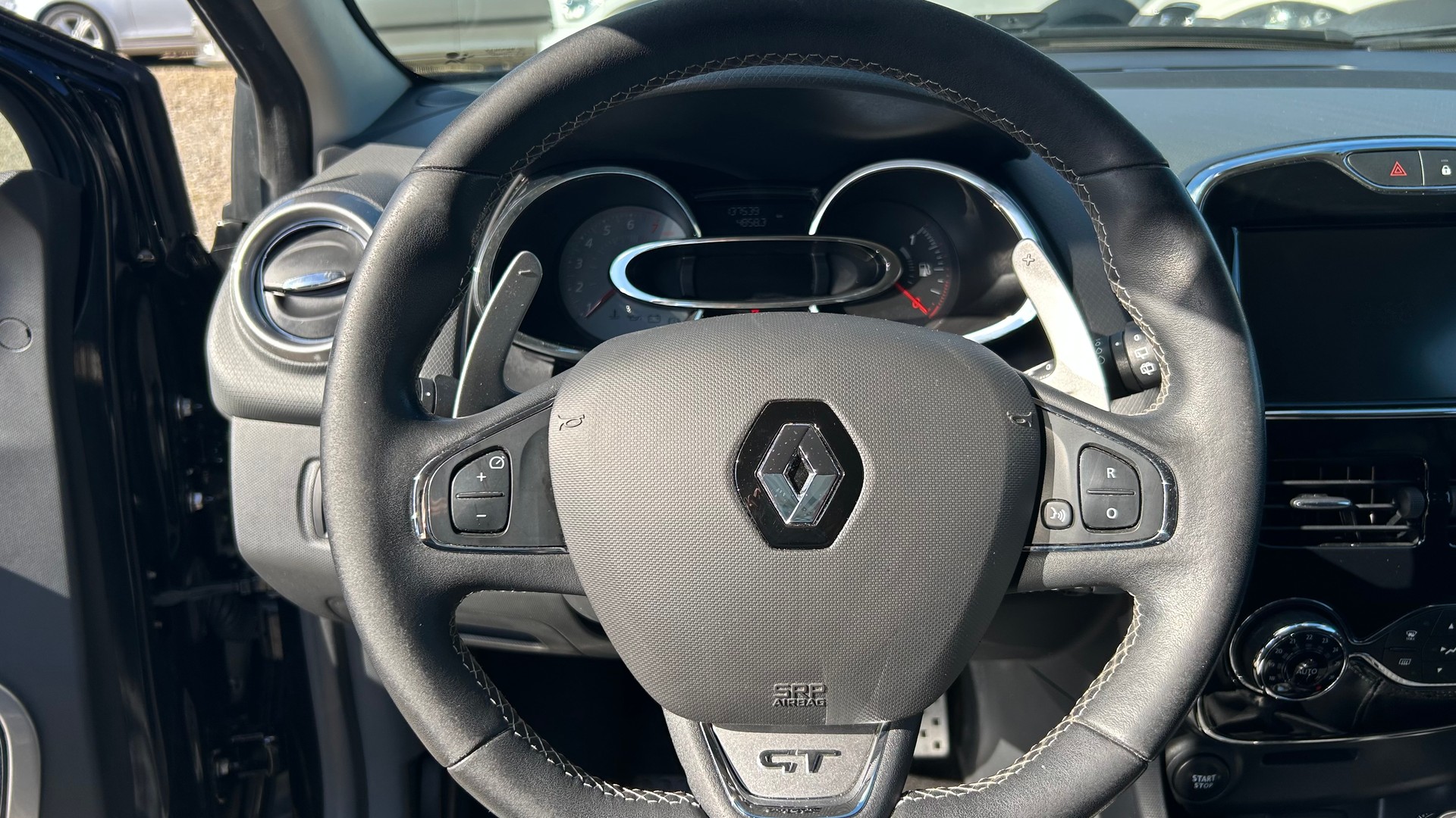 RENAULT Clio Grandtour 1.2 16V T GT EDC-showroom-element-3