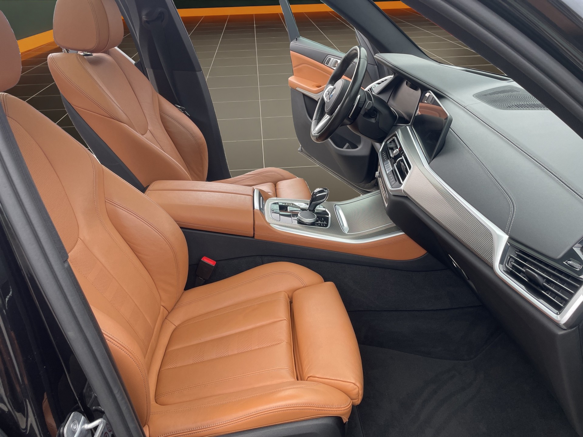 BMW X5 xDrive M50d Steptronic-image-12