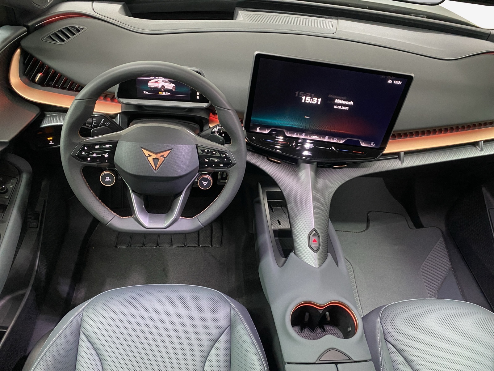 CUPRA Tavascan 77 kWh Edge 4D-image-8