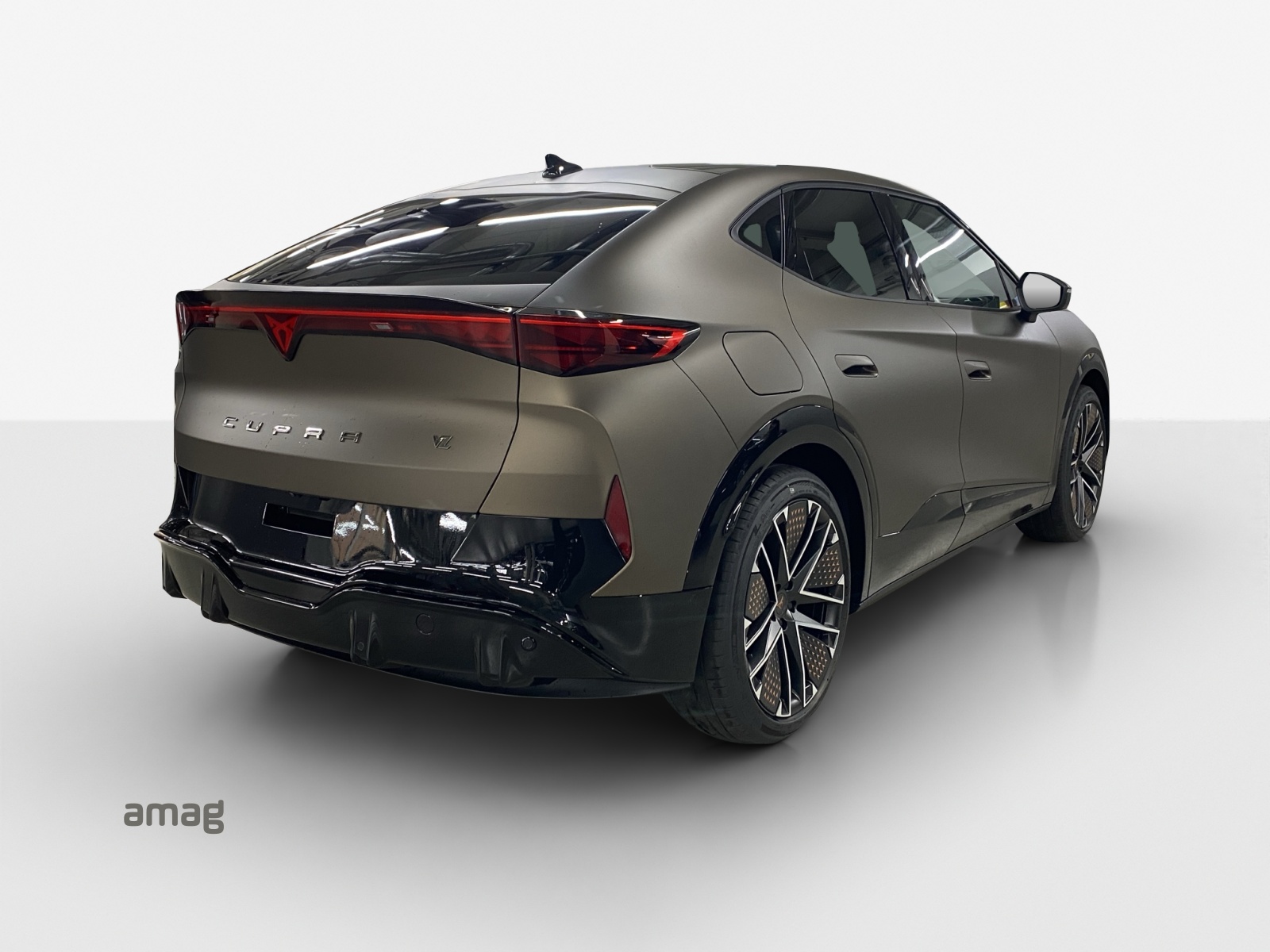 CUPRA Tavascan 77 kWh Edge 4D-image-4