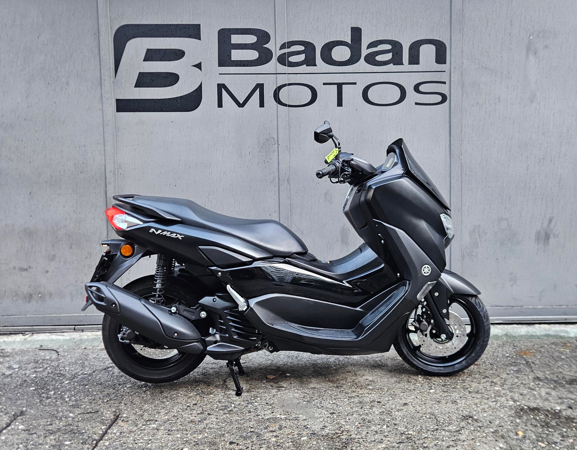 YAMAHA N-Max GPD 125