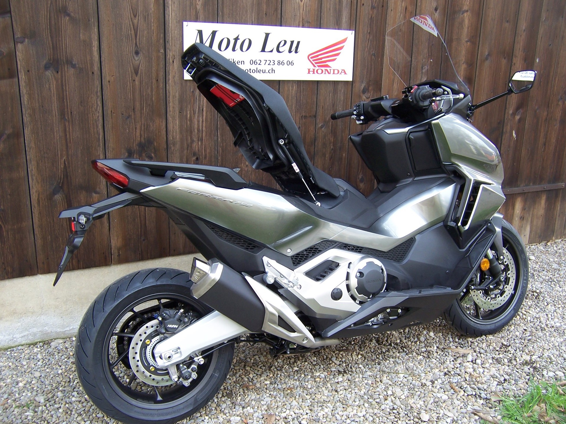HONDA NSS 750-image-10