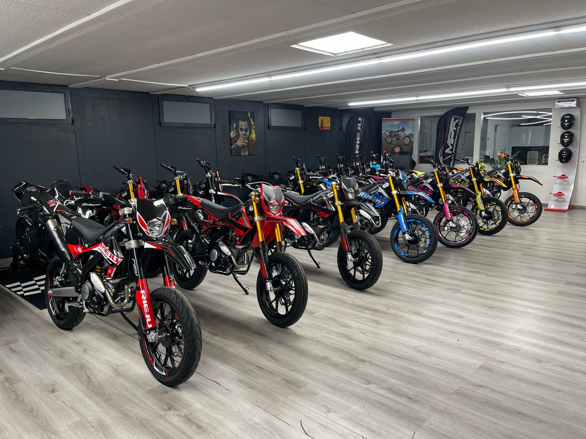 RIEJU MRT 125 EU-image-7