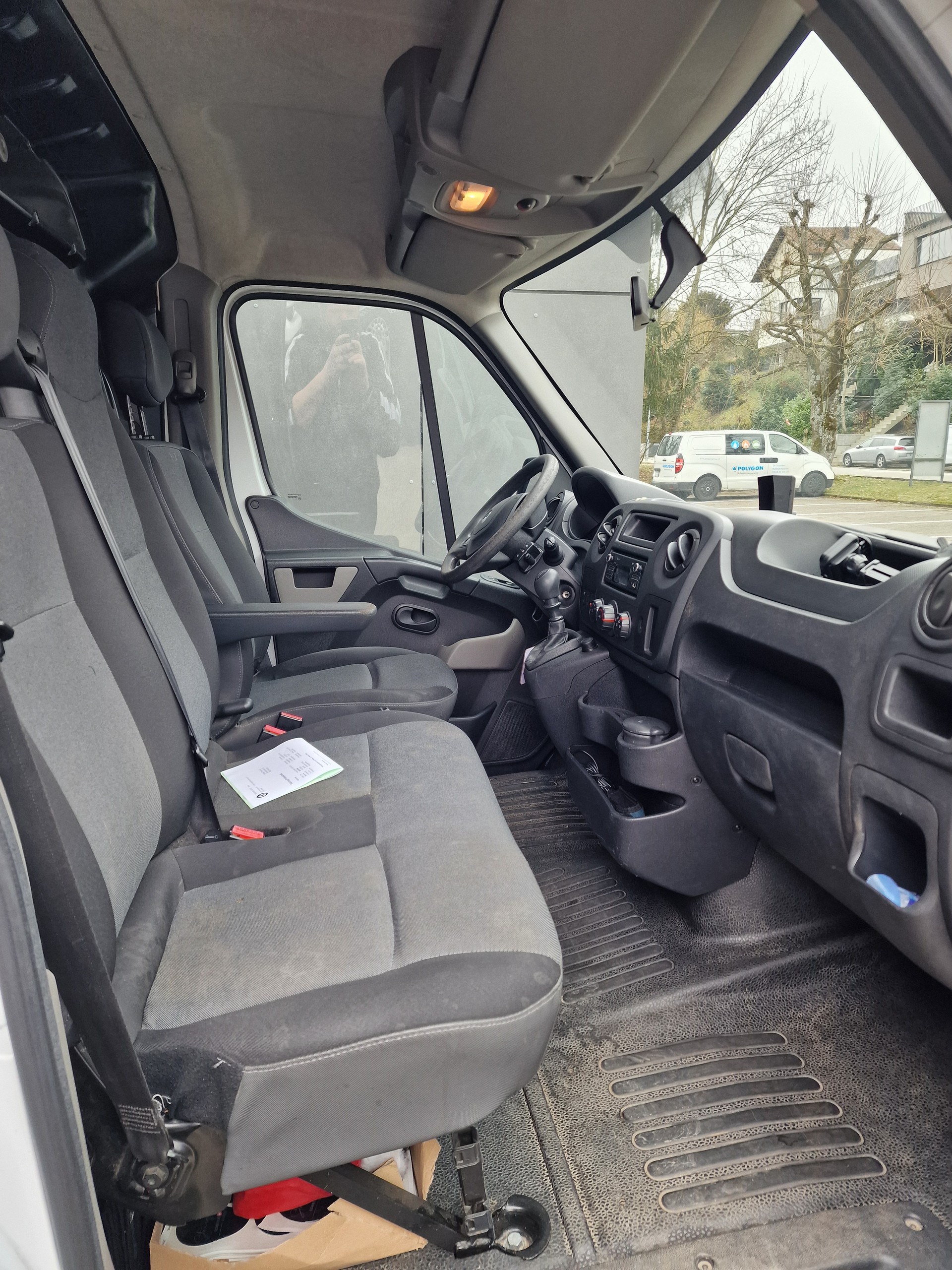 RENAULT Master T35 ENERGY 2.3dCi 145 L3H2-image-4