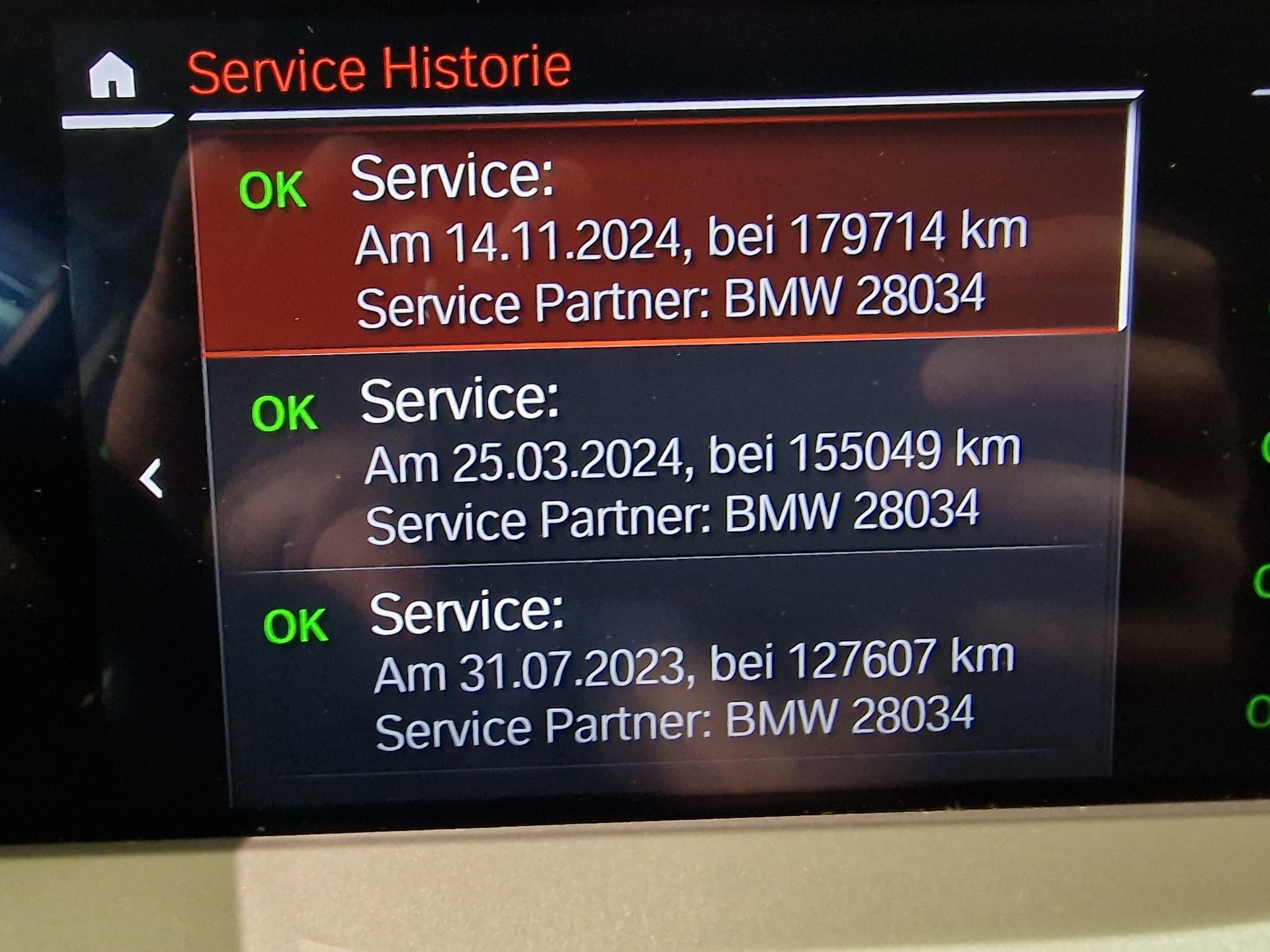 BMW X3 xDrive 20d Individual xLine Steptronic-image-12