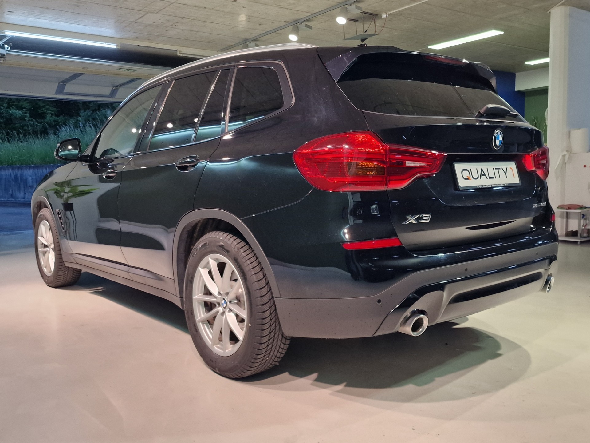 BMW X3 xDrive 20d Individual xLine Steptronic-image-5