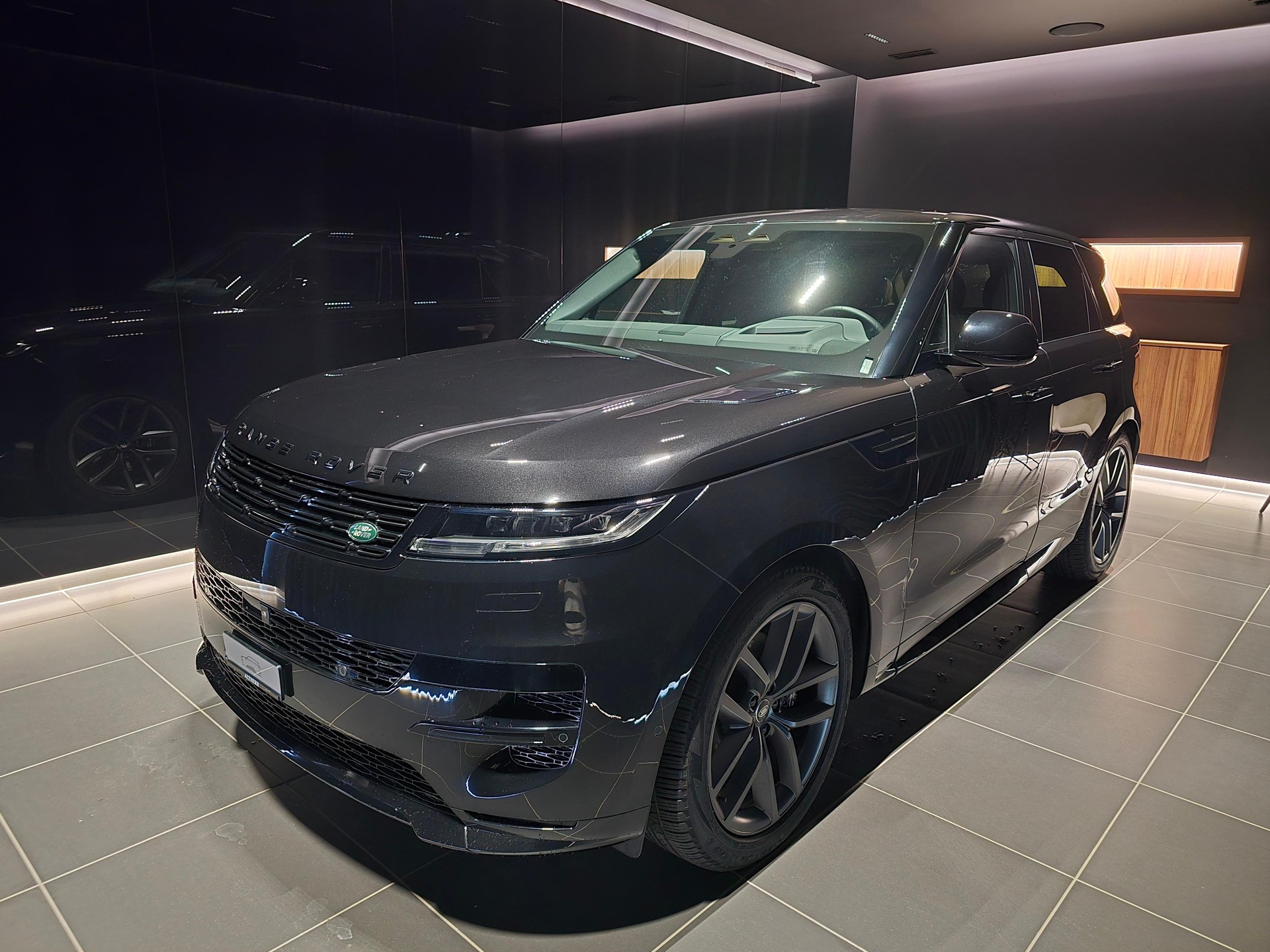 LAND ROVER Range Rover Sport 3.0 I6 300 HSE Dynamic