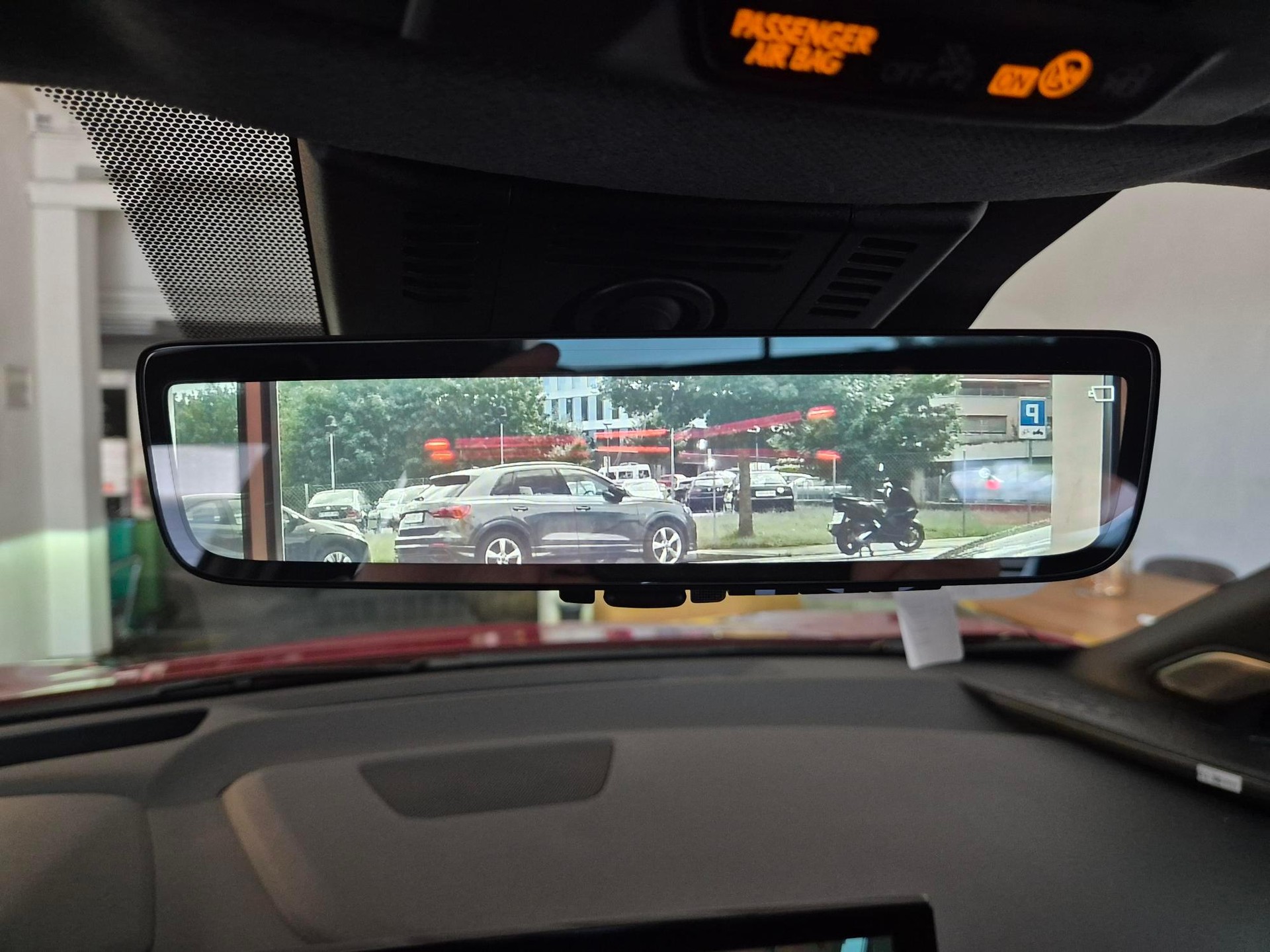 TOYOTA C-HR 2.0 HEV Style 4x4-image-11