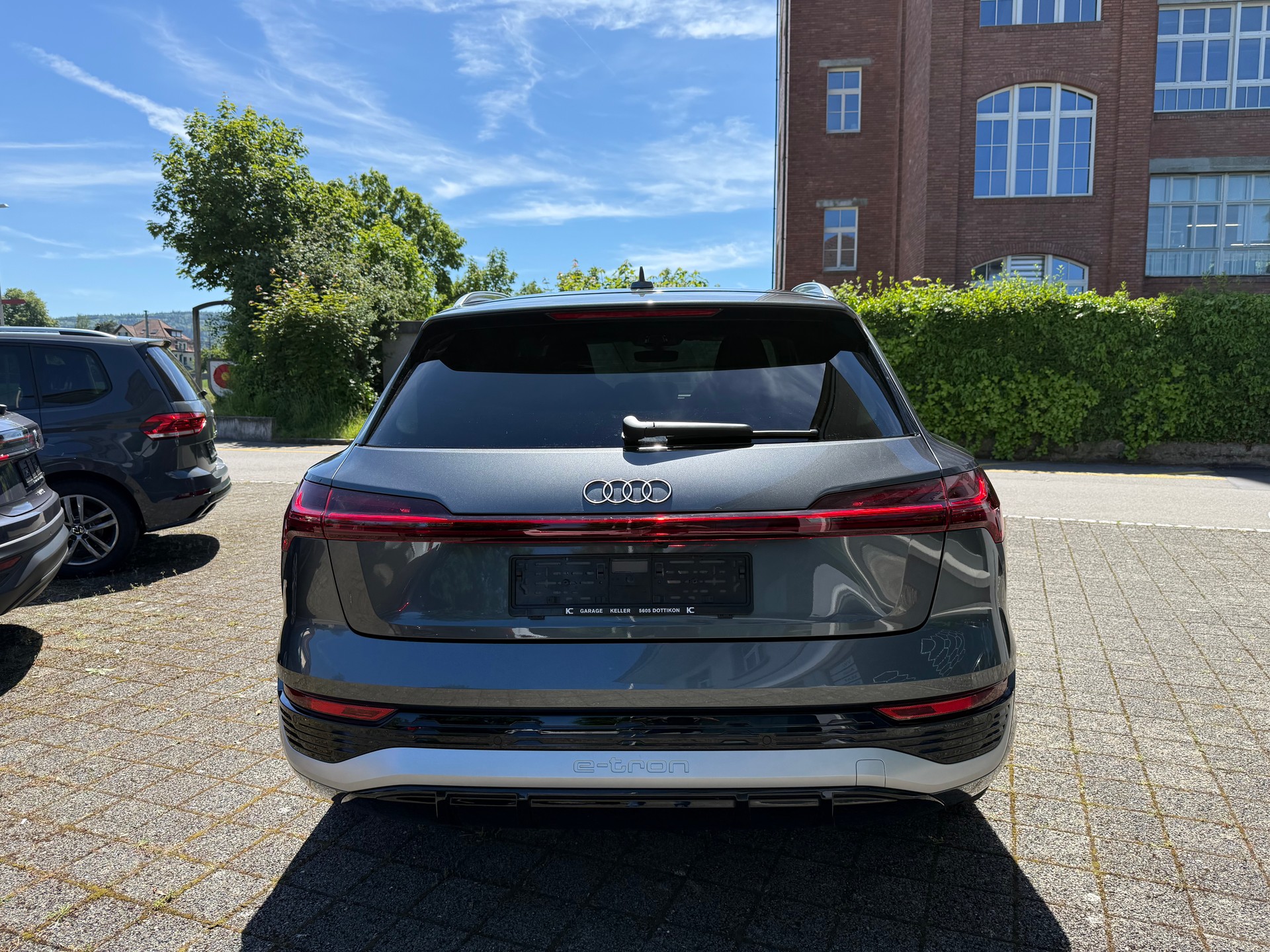 AUDI SQ8 e-tron quattro-image-9