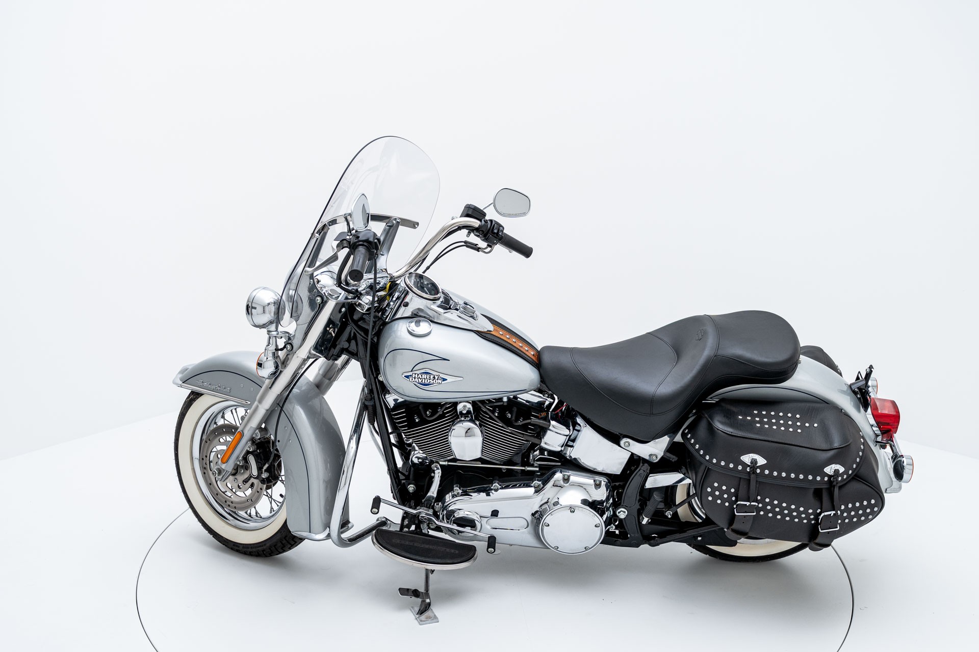 HARLEY-DAVIDSON FLSTCI Softail Classic-image-5