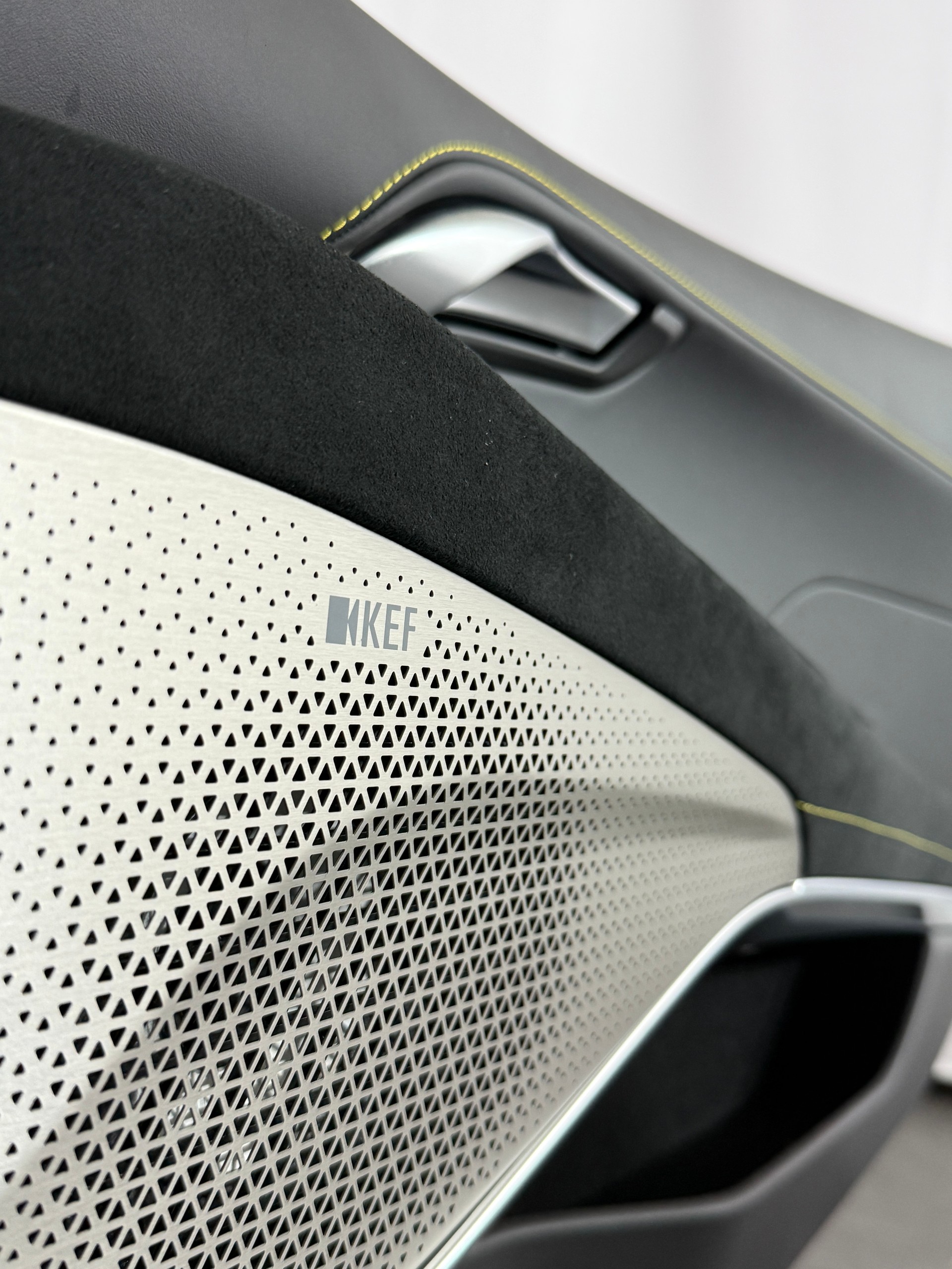 LOTUS Emira 3.5 V6 First Edition-image-12