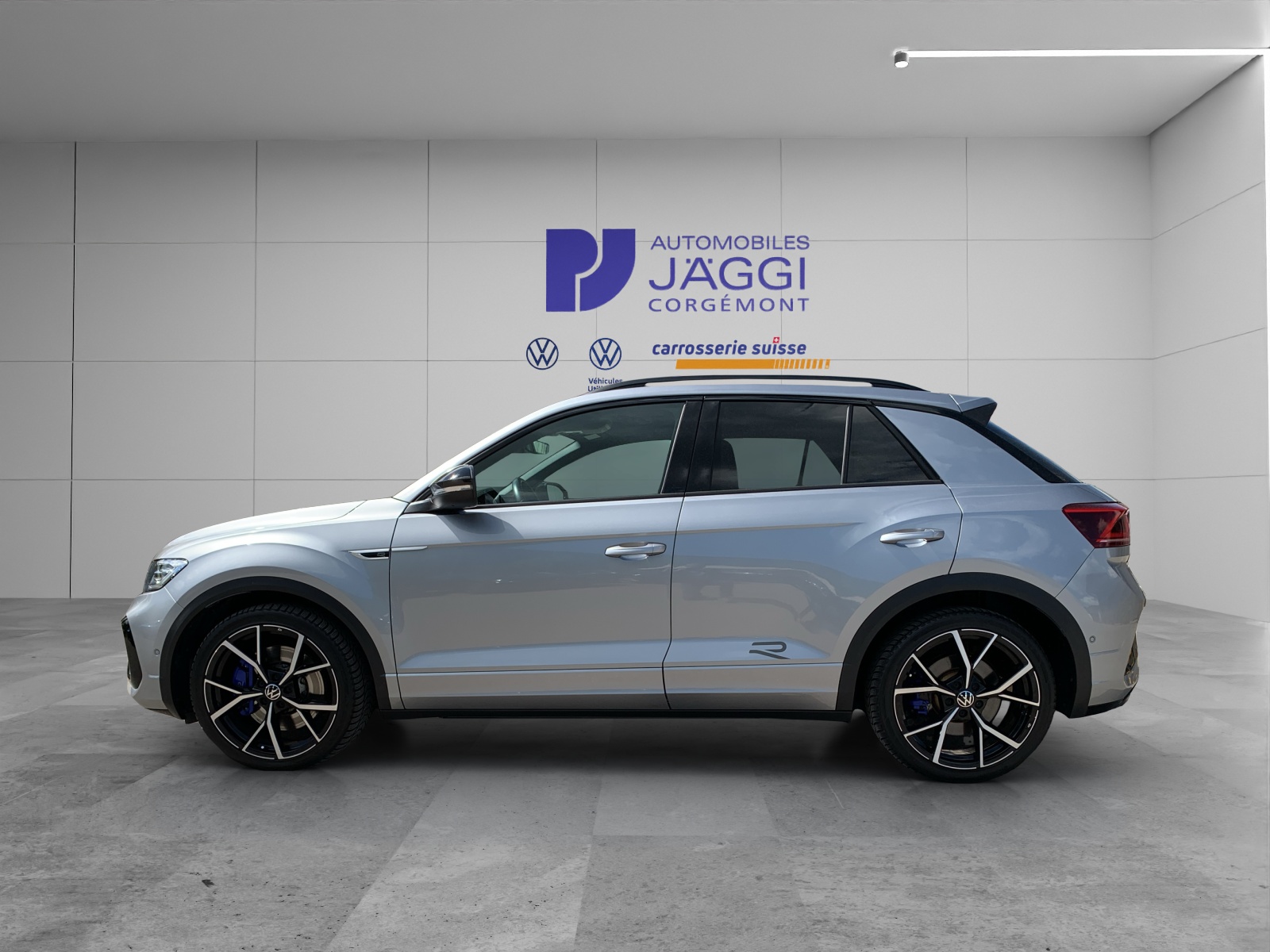 VW T-Roc 2.0 TSI R DSG 4M-image-1