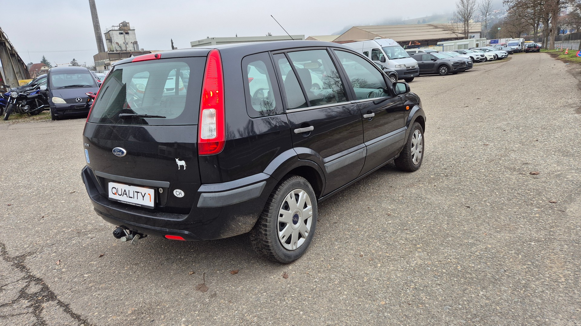 FORD Fusion 1.4 Ambiente-image-4