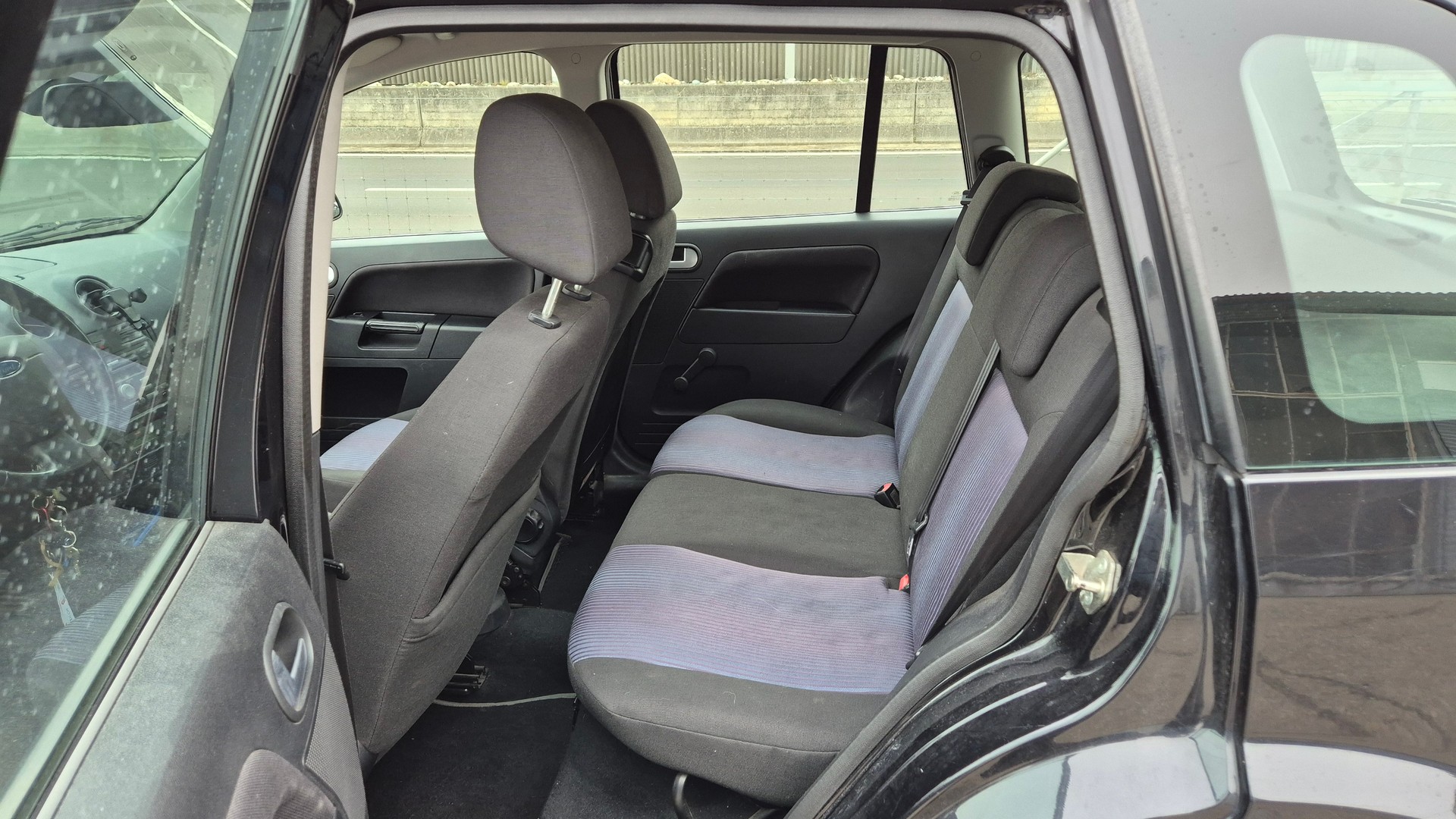 FORD Fusion 1.4 Ambiente-image-8