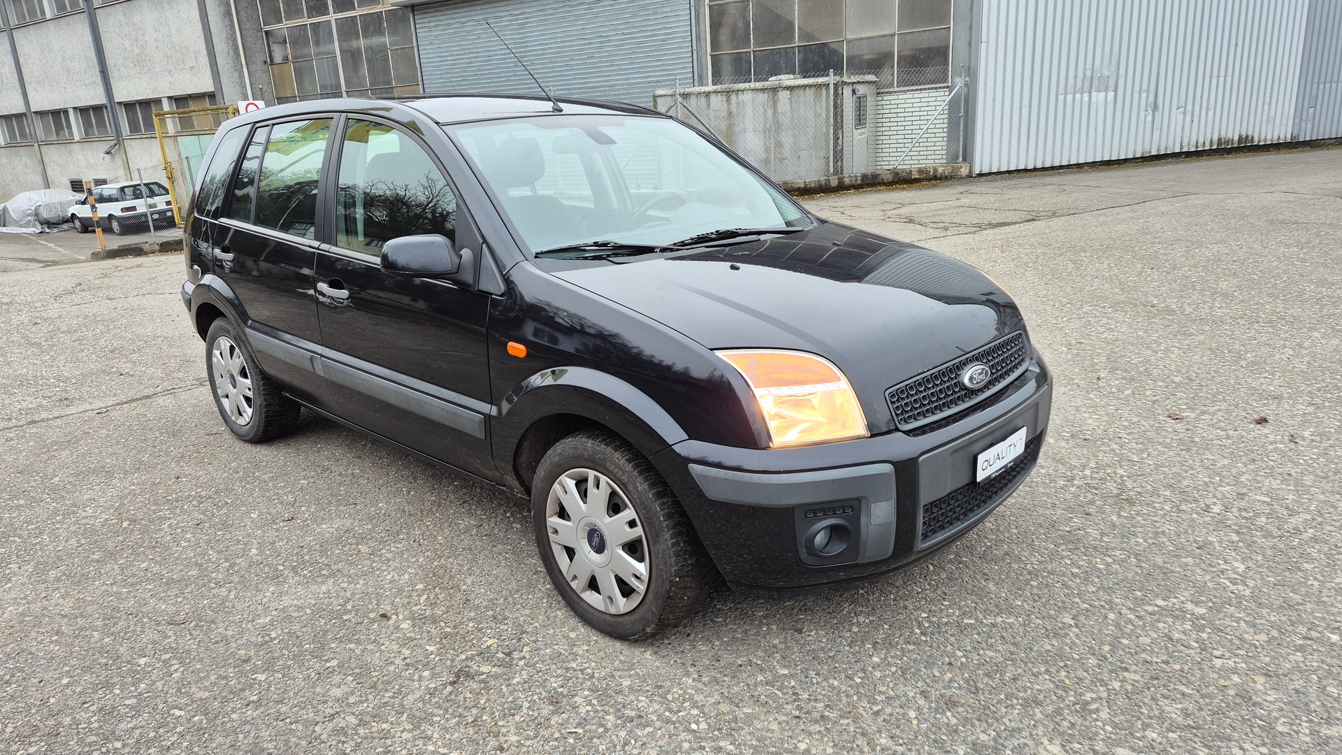 FORD Fusion 1.4 Ambiente-image-3