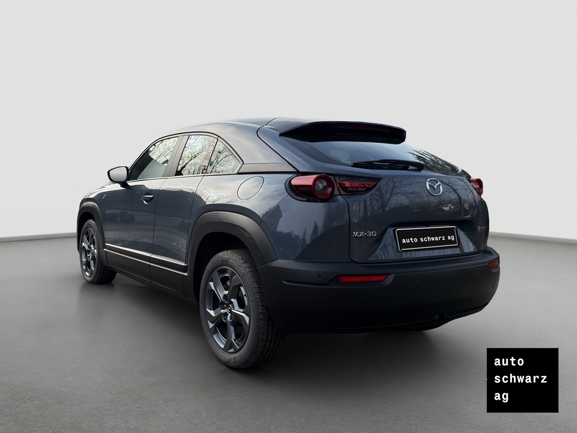 MAZDA MX-30 PHEV e-Skyactiv R-EV 170 Exclusive-Line-image-6