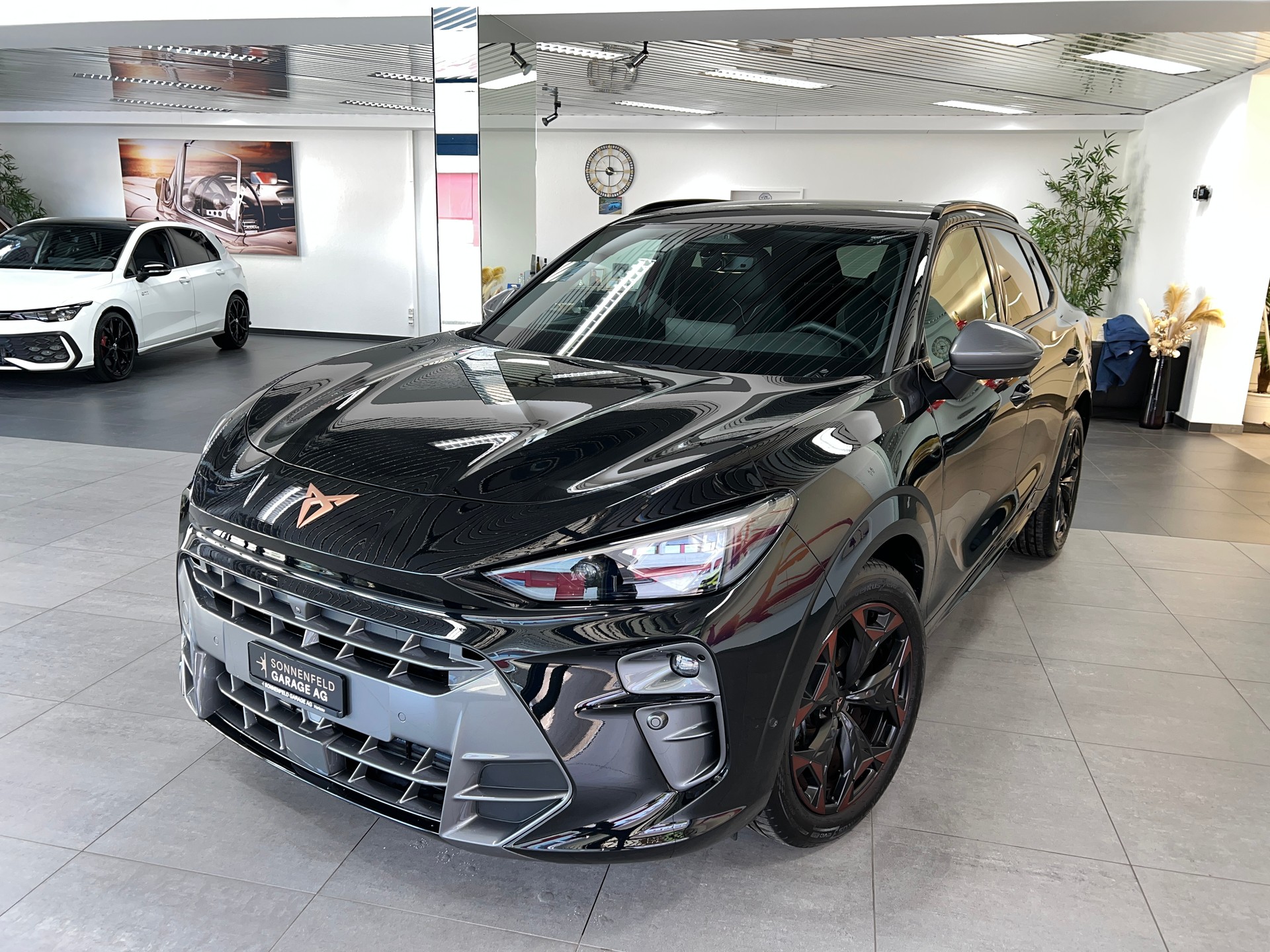 CUPRA Terramar 1.5 eTSI DSG / 5 Jahre Garantie / 4.3% Leasing-showroom-element-1
