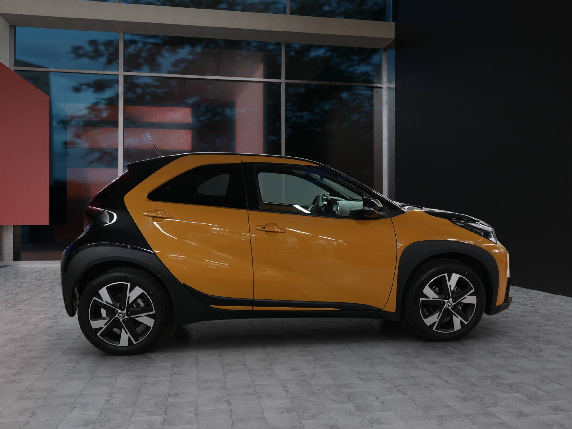 TOYOTA Aygo X 1.5 VVT-i HSD GR Sport-showroom-element-3