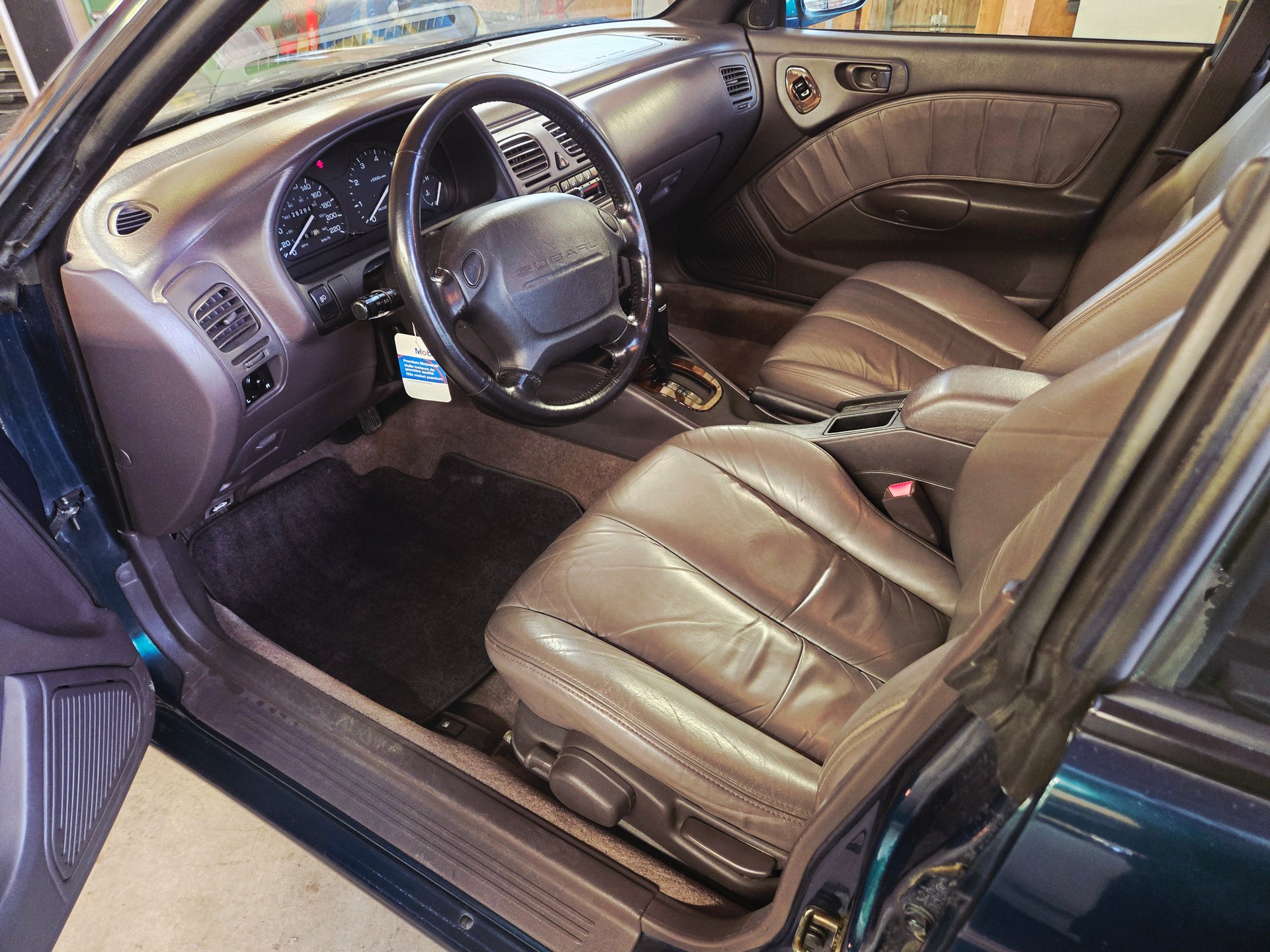 SUBARU Legacy 2.2 Executive A - USA-image-2