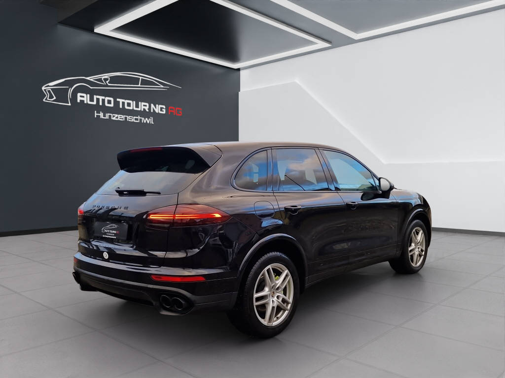 PORSCHE Cayenne 3.0 V6 S E-Hybrid-image-2