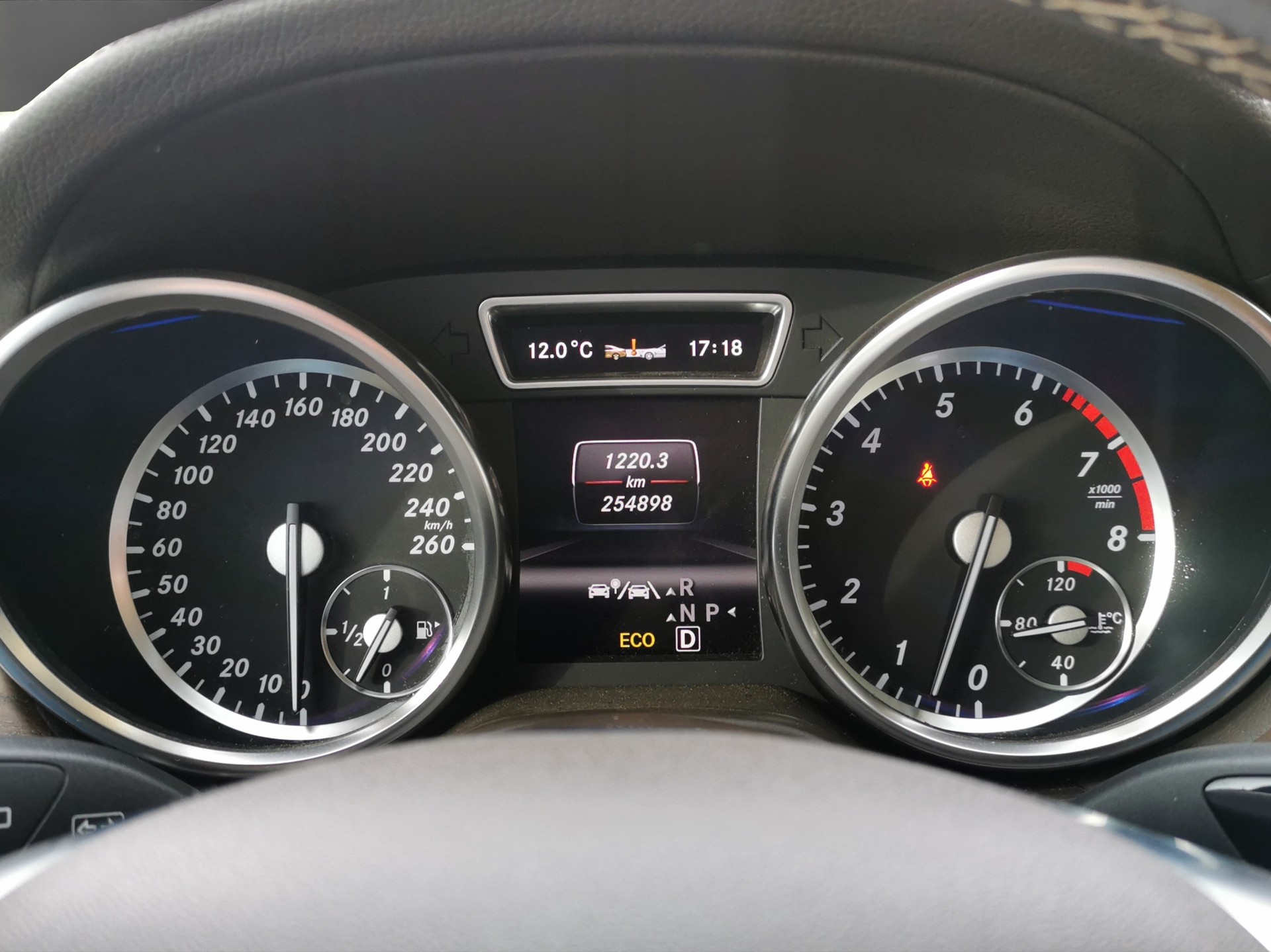 MERCEDES-BENZ GL 500 4Matic 7G-Tronic-image-19