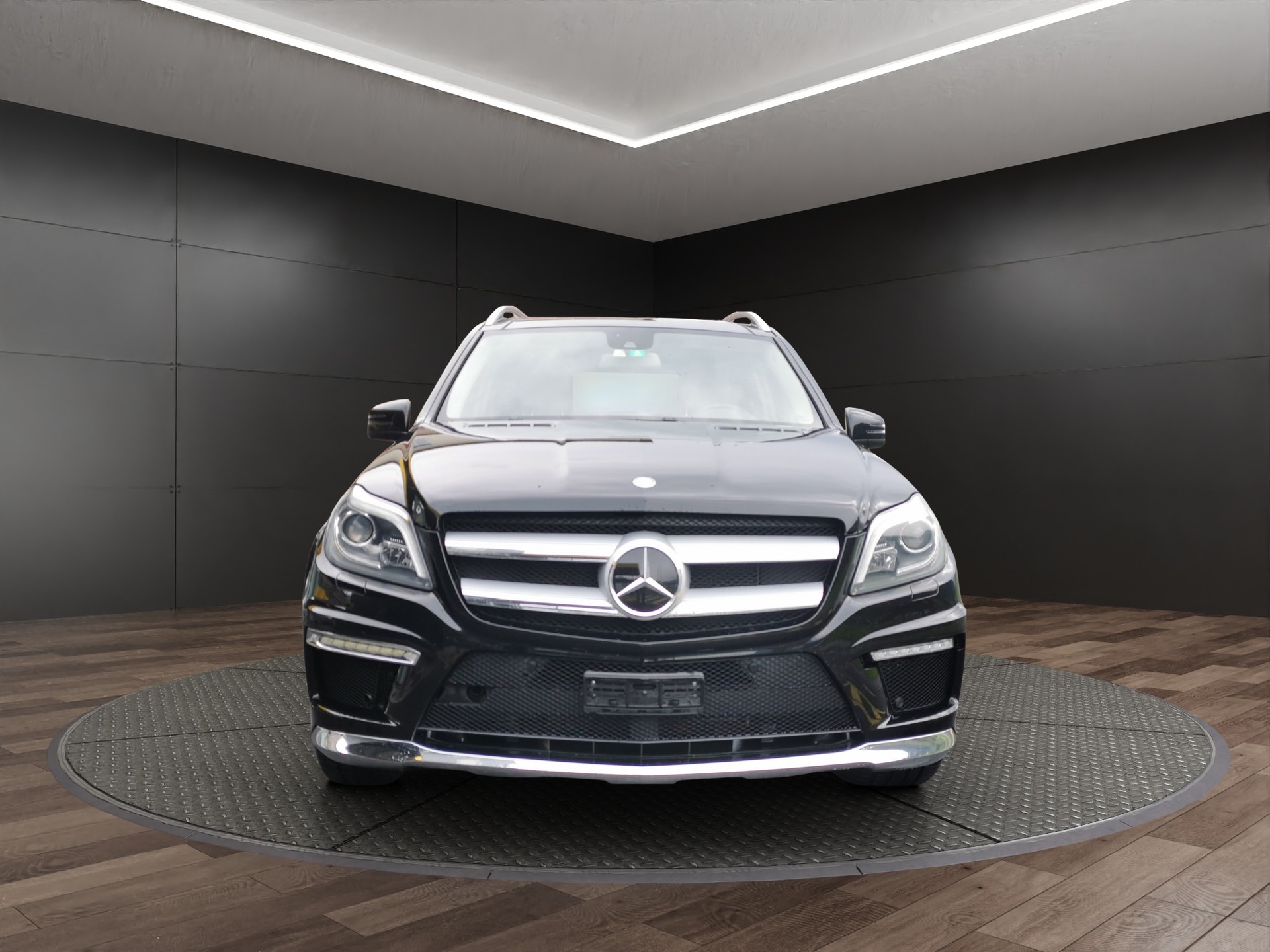 MERCEDES-BENZ GL 500 4Matic 7G-Tronic-showroom-element-2