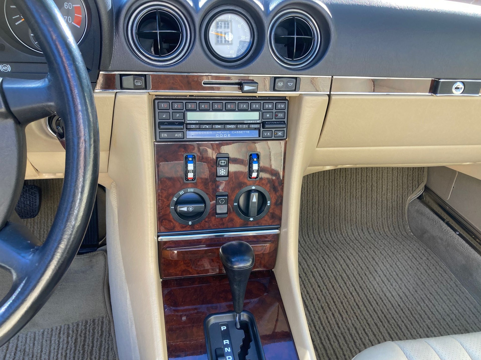MERCEDES-BENZ 500 SL Automatic-image-10