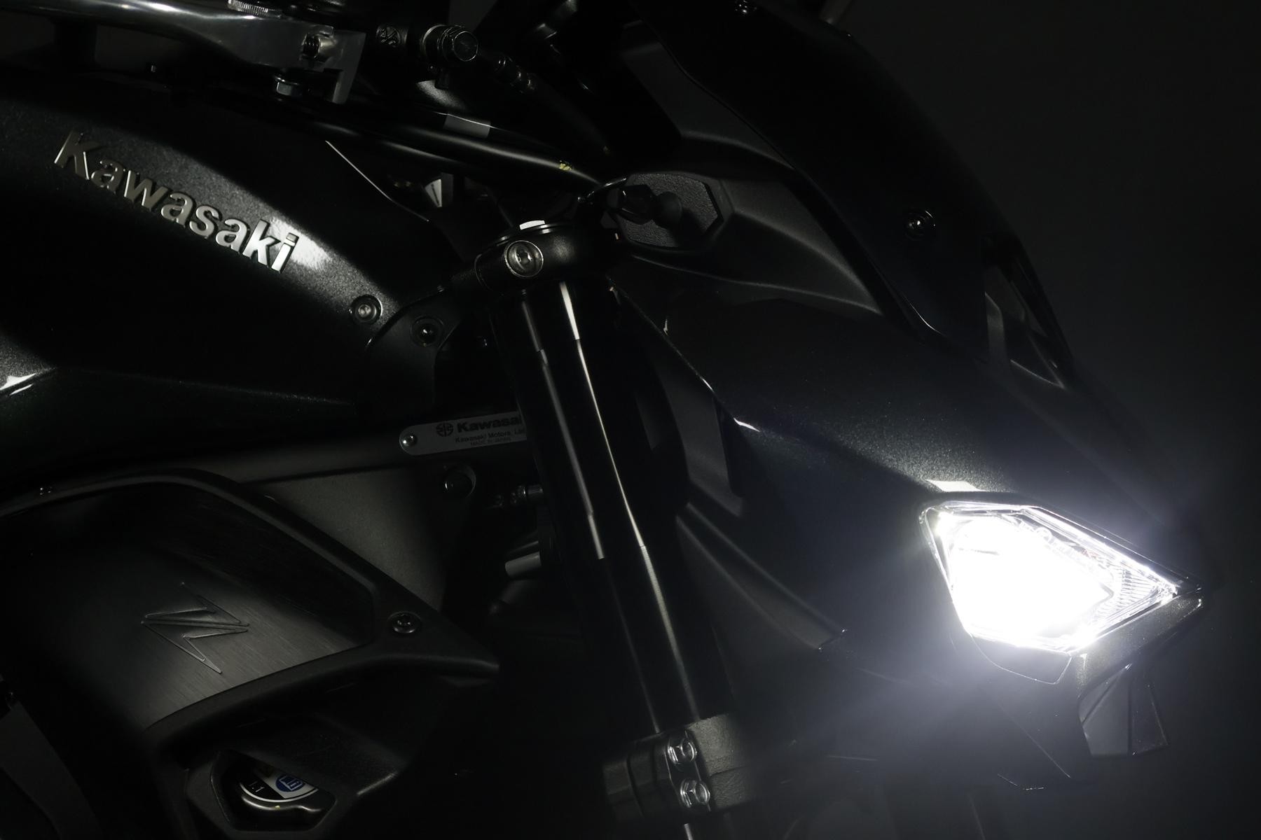 KAWASAKI Z 900 (91/70/35 KW) Level 3-image-4
