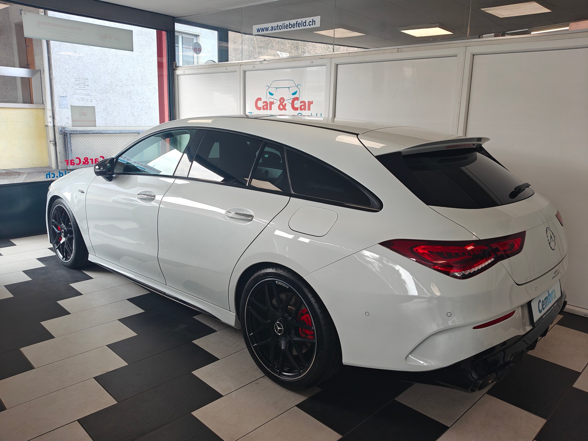 MERCEDES-BENZ CLA Shooting Brake 45 S AMG 4Matic+ 8G-DCT-image-5
