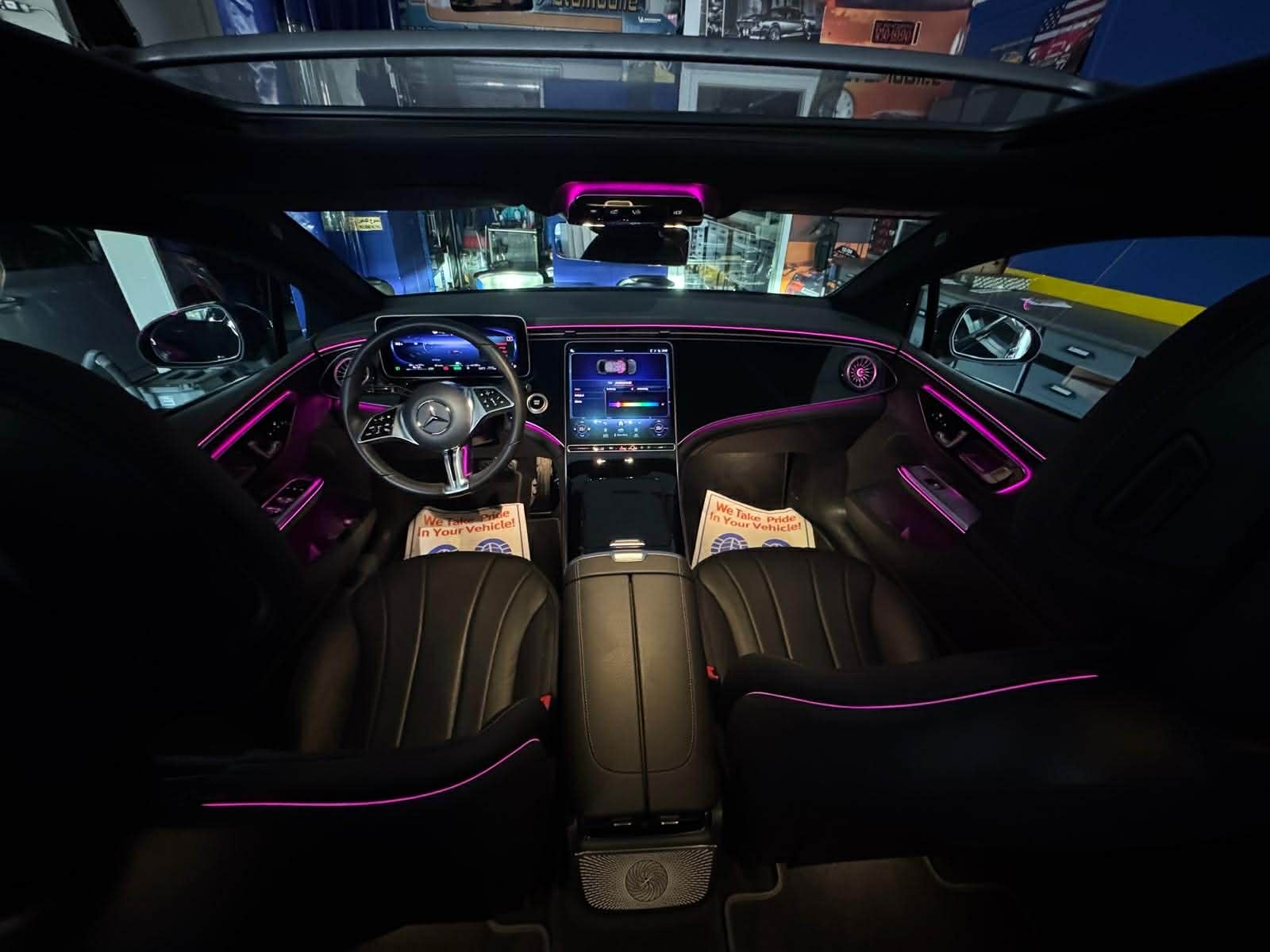 MERCEDES-BENZ EQE 300-image-14
