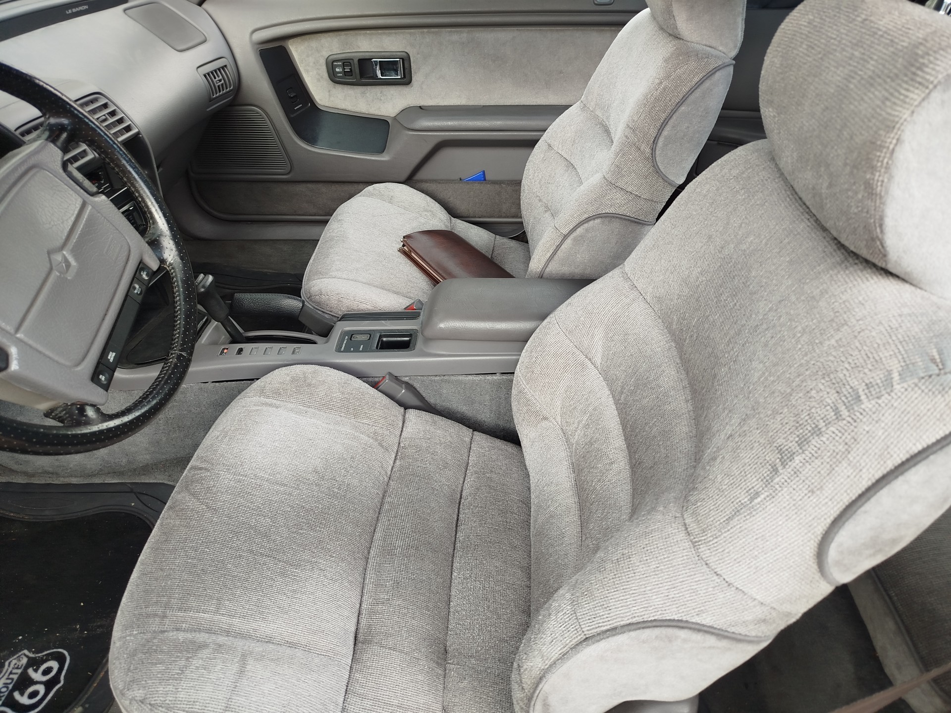 CHRYSLER Le Baron 3.0-image-9