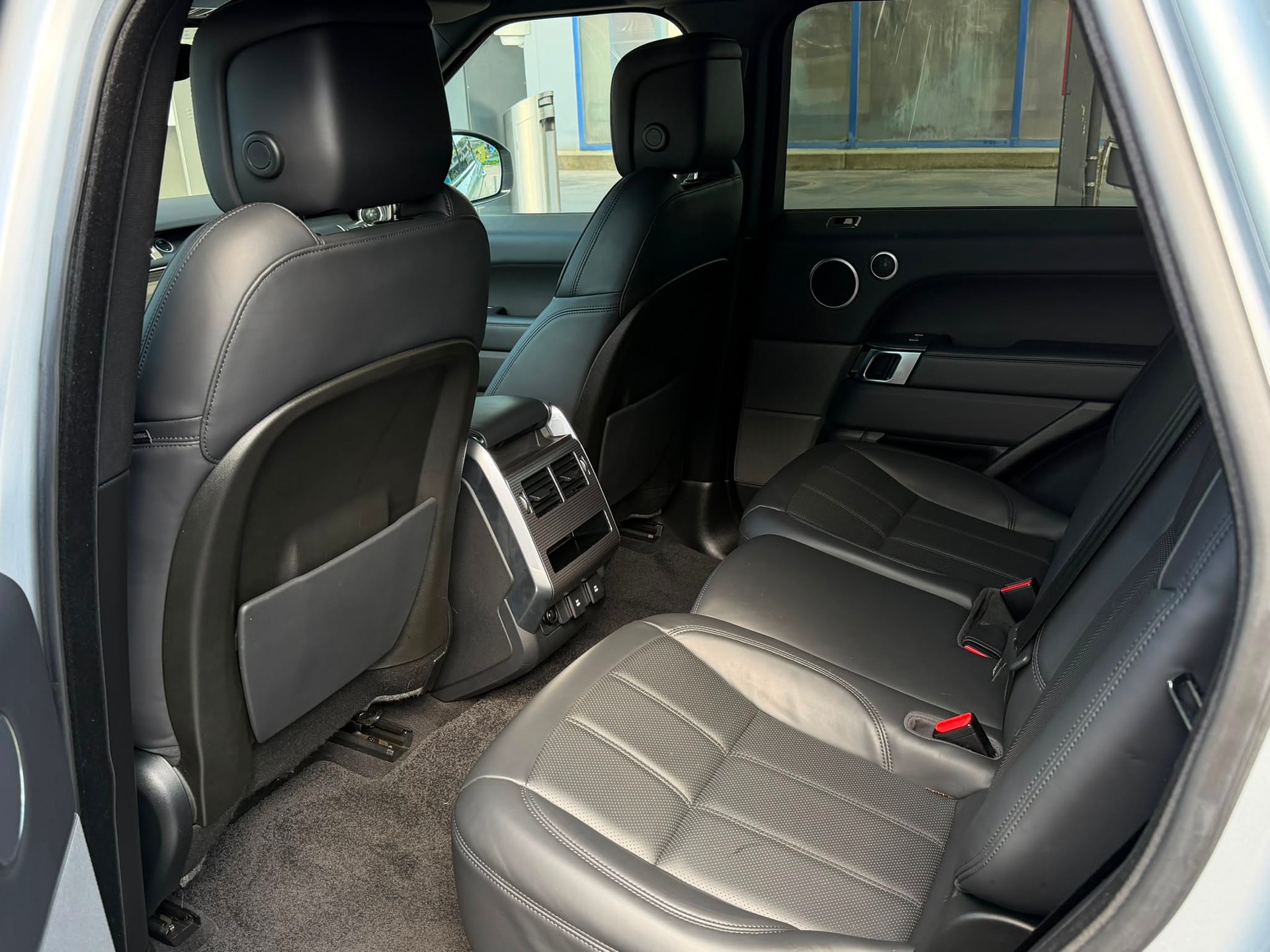 LAND ROVER Range Rover Sport 3.0 SDV6 HSE Dynamic Au *CH-Fahrzeug**Panoramadach**Top Zustand**Top Ausstattung*tomatic-image-10