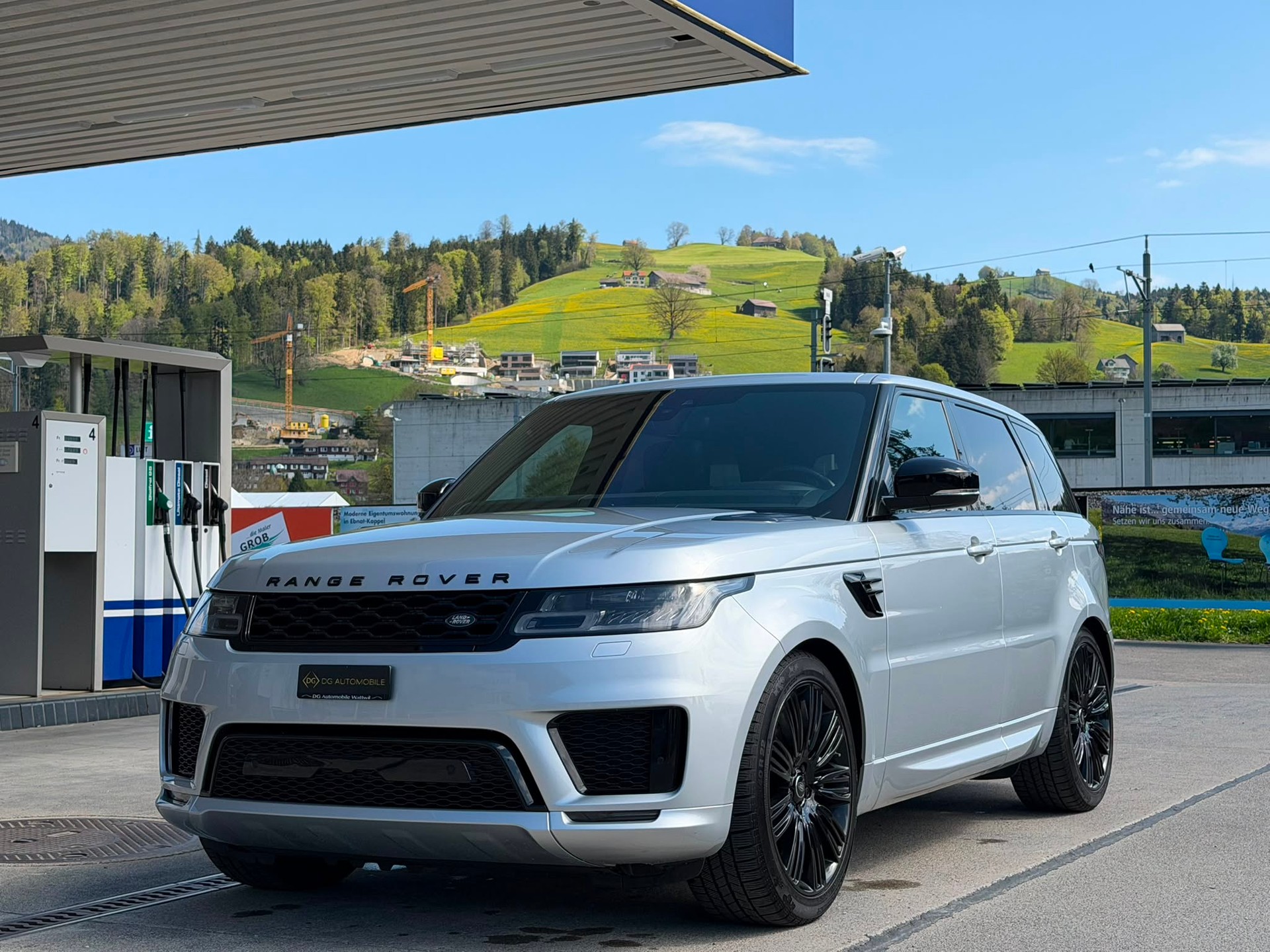 LAND ROVER Range Rover Sport 3.0 SDV6 HSE Dynamic Au *CH-Fahrzeug**Panoramadach**Top Zustand**Top Ausstattung*tomatic