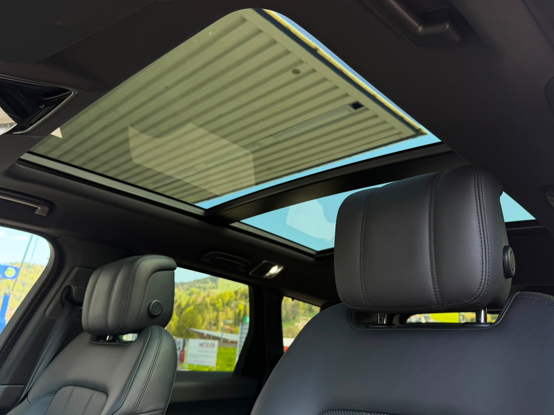 LAND ROVER Range Rover Sport 3.0 SDV6 HSE Dynamic Au *CH-Fahrzeug**Panoramadach**Top Zustand**Top Ausstattung*tomatic-image-9