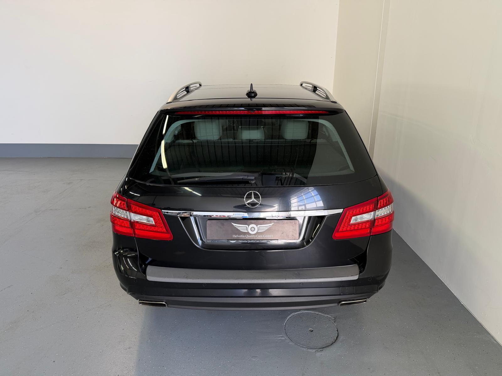 MERCEDES-BENZ E 500 CGI Avantgarde 4Matic 7G-Tronic AMG Line-image-9