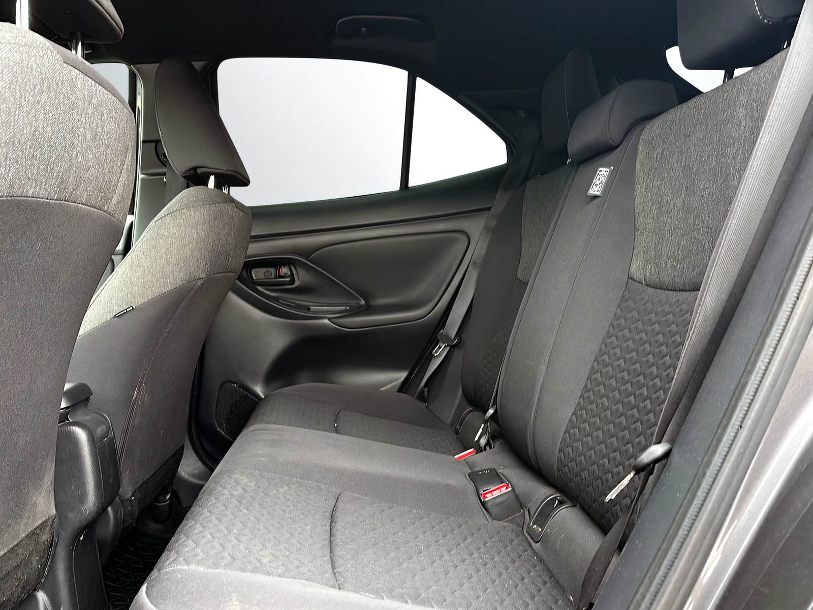 TOYOTA Yaris Cross 1.5 Trend e-CVT AWDi-image-10