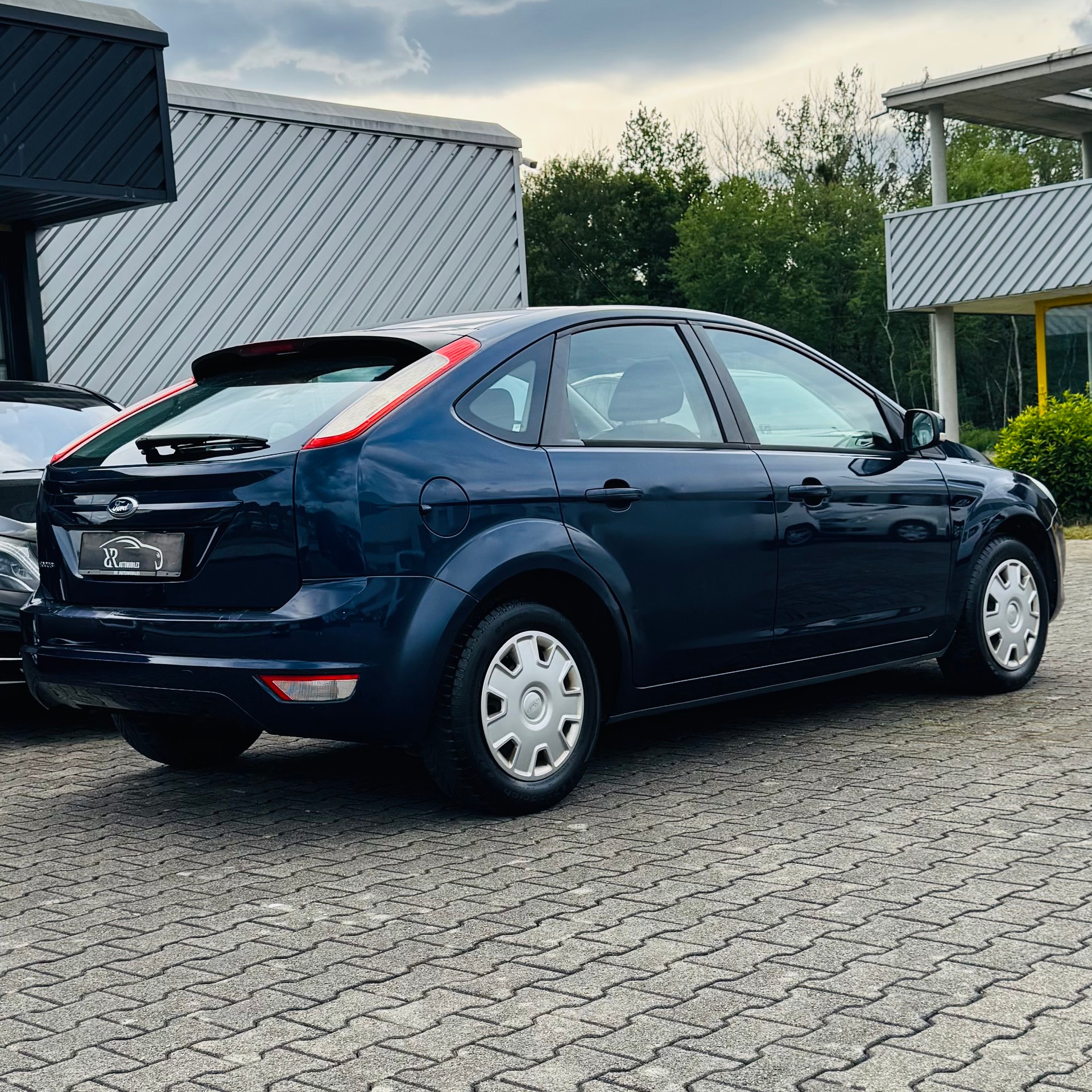 FORD Focus 1.6i Carving Automatic-showroom-element-2