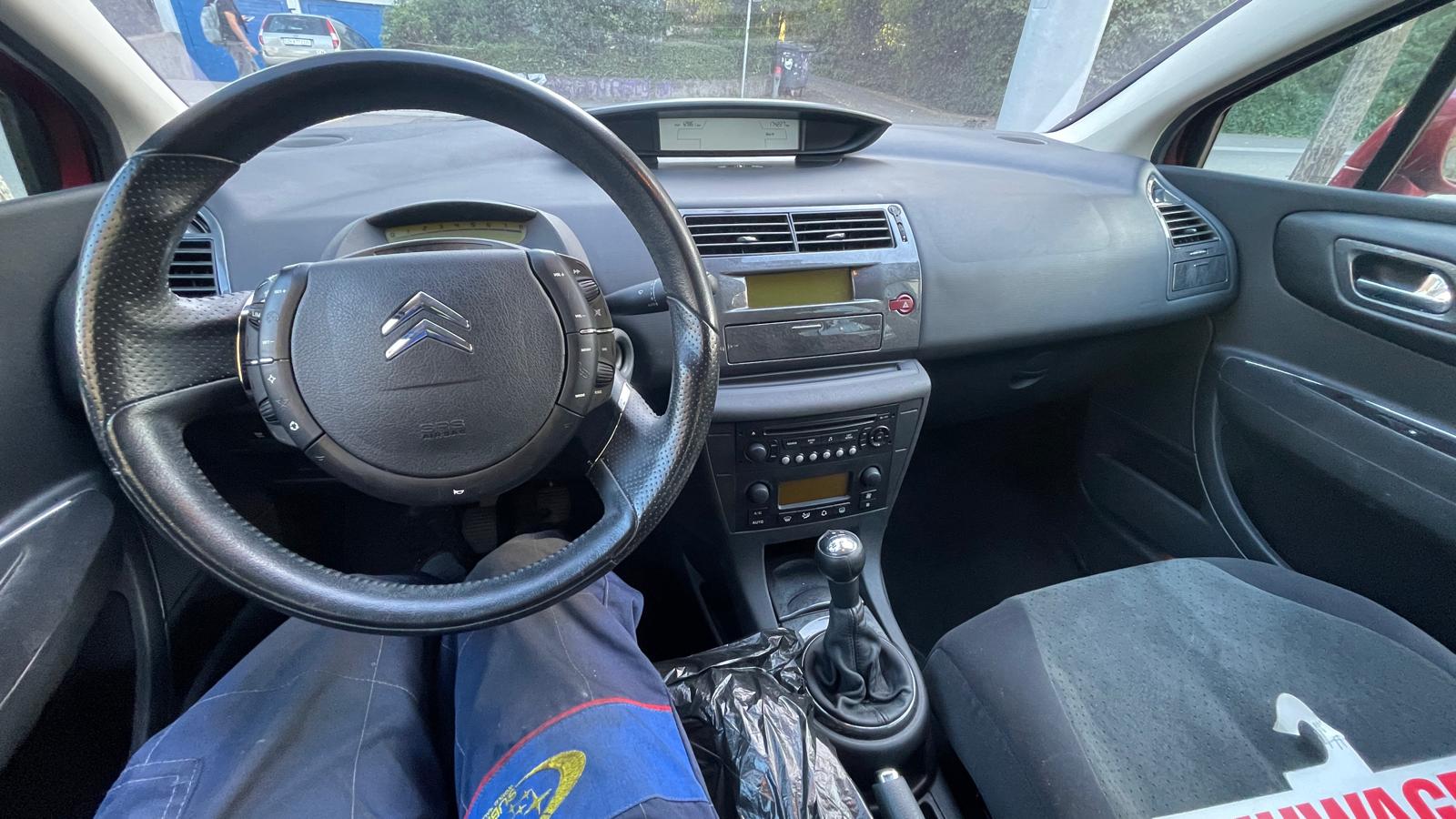 CITROEN C4-image-11