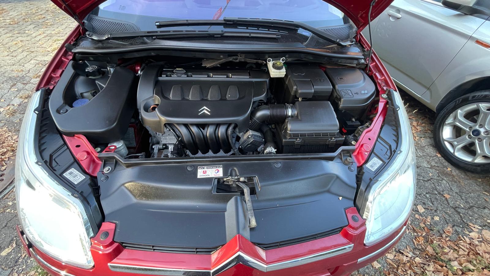 CITROEN C4-image-12