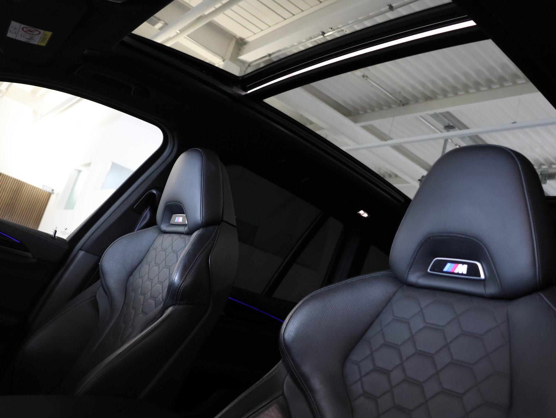 BMW X3 xDrive M Competition Steptronic *Carbon Lenkrad*Panorama*Harman/Kardon*Ambientebeleuchtung*-image-24