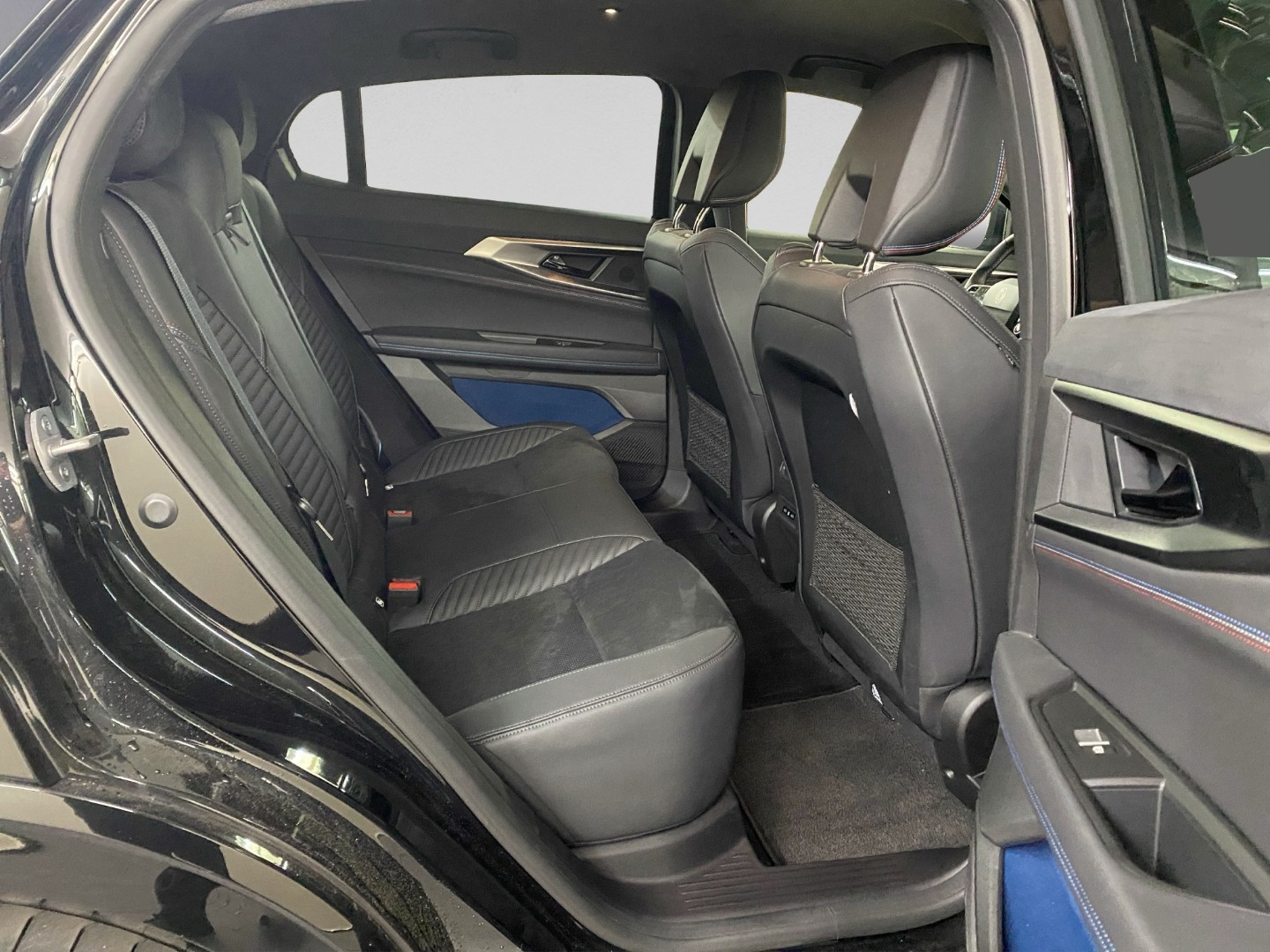 RENAULT Rafale 1.2 E-Tech Hybrid 200 Esprit Alpine-image-21