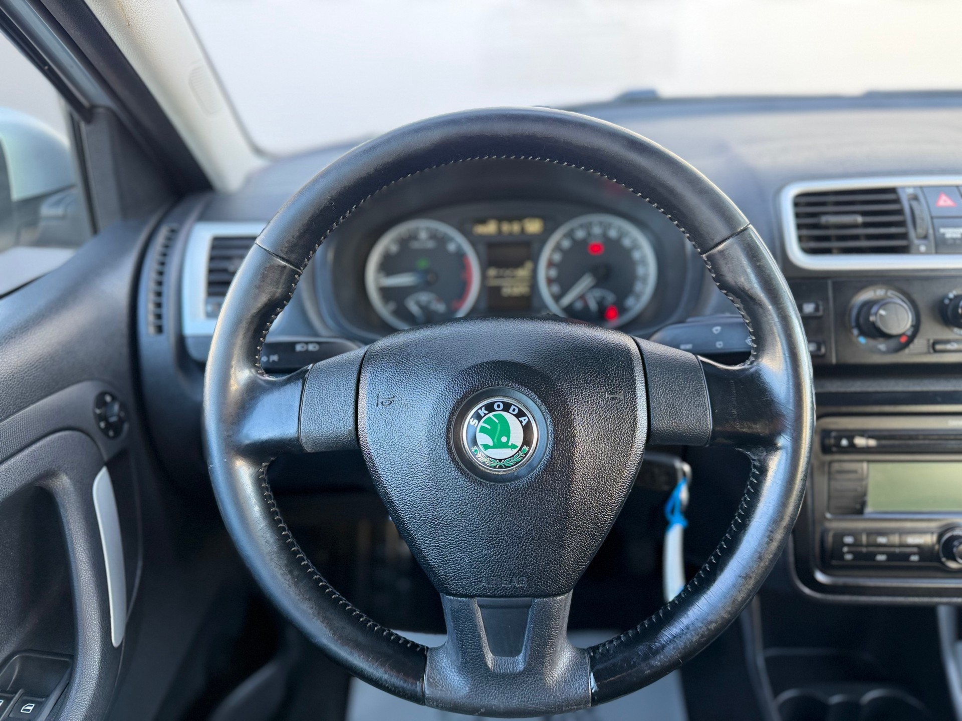 SKODA Fabia 1.9 TDI Ambiente-image-10