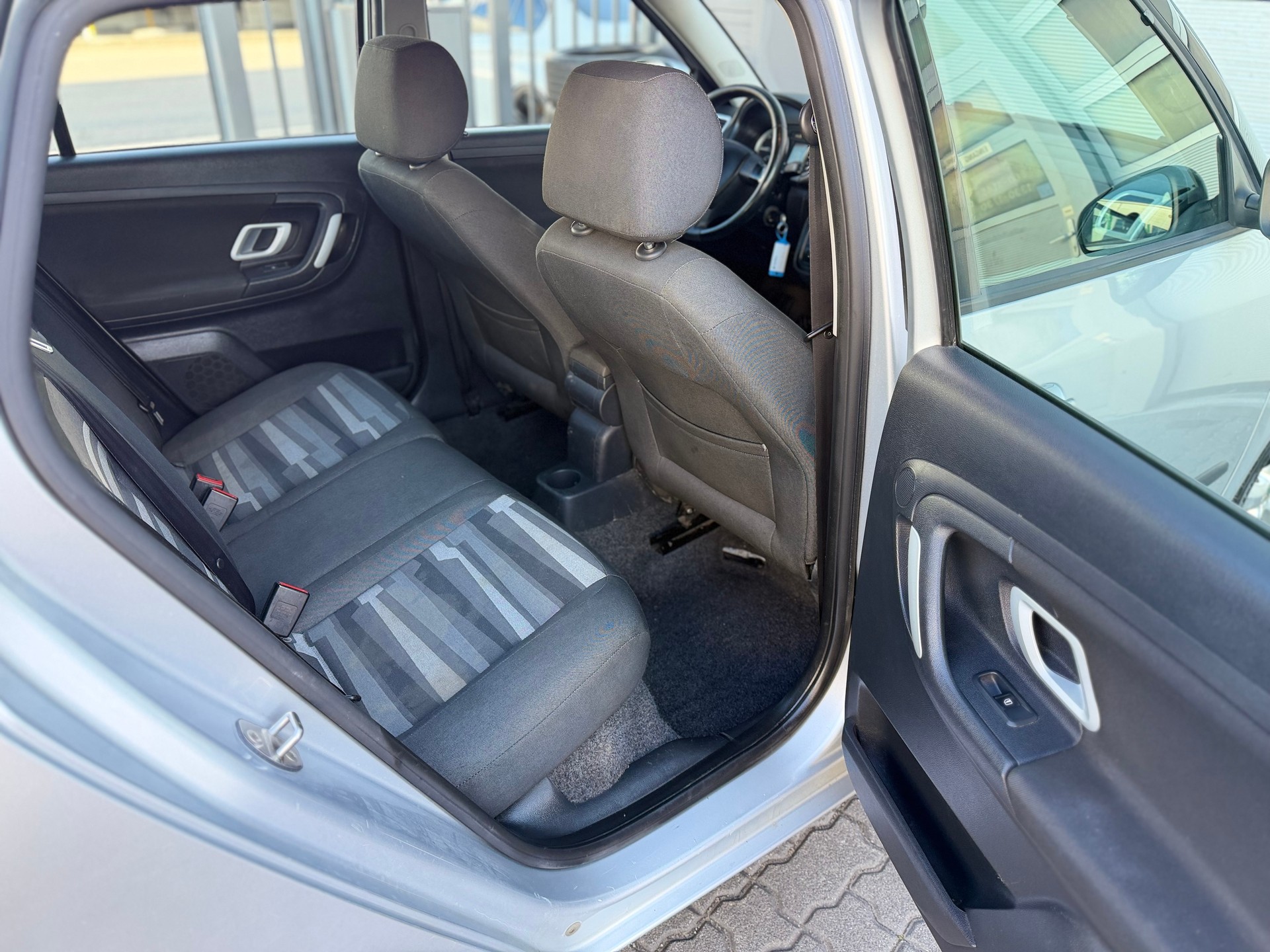 SKODA Fabia 1.9 TDI Ambiente-image-14